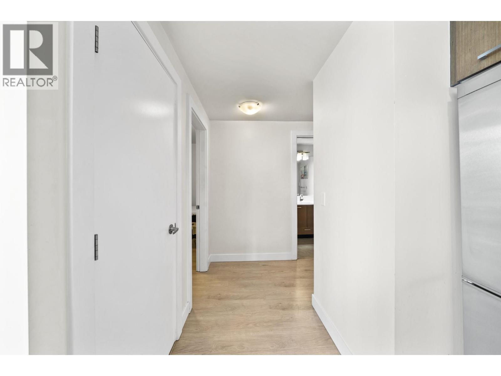 3103 1372 Seymour Street Property Photo 17