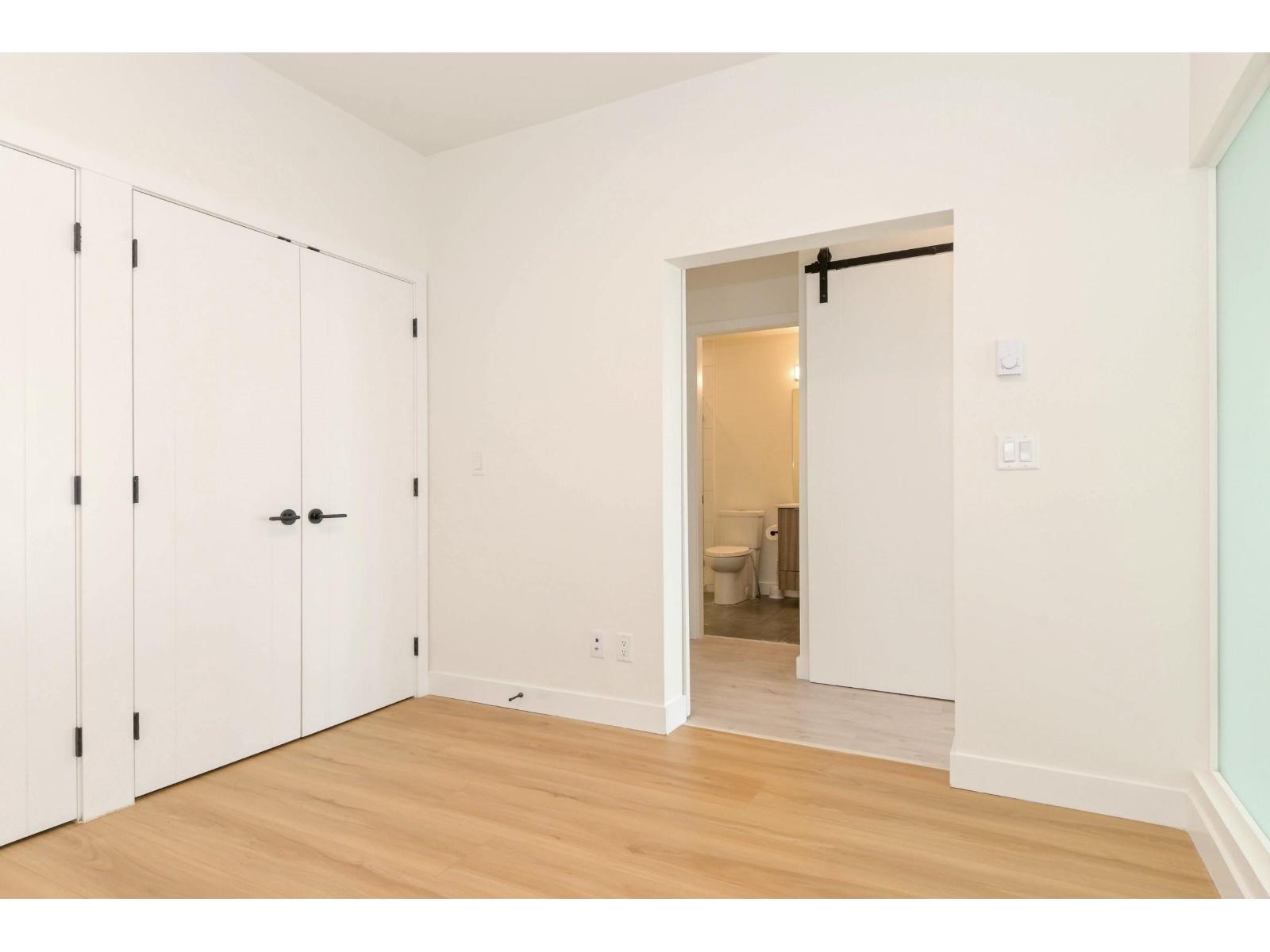 313 32838 Landeau Place Property Photo 11
