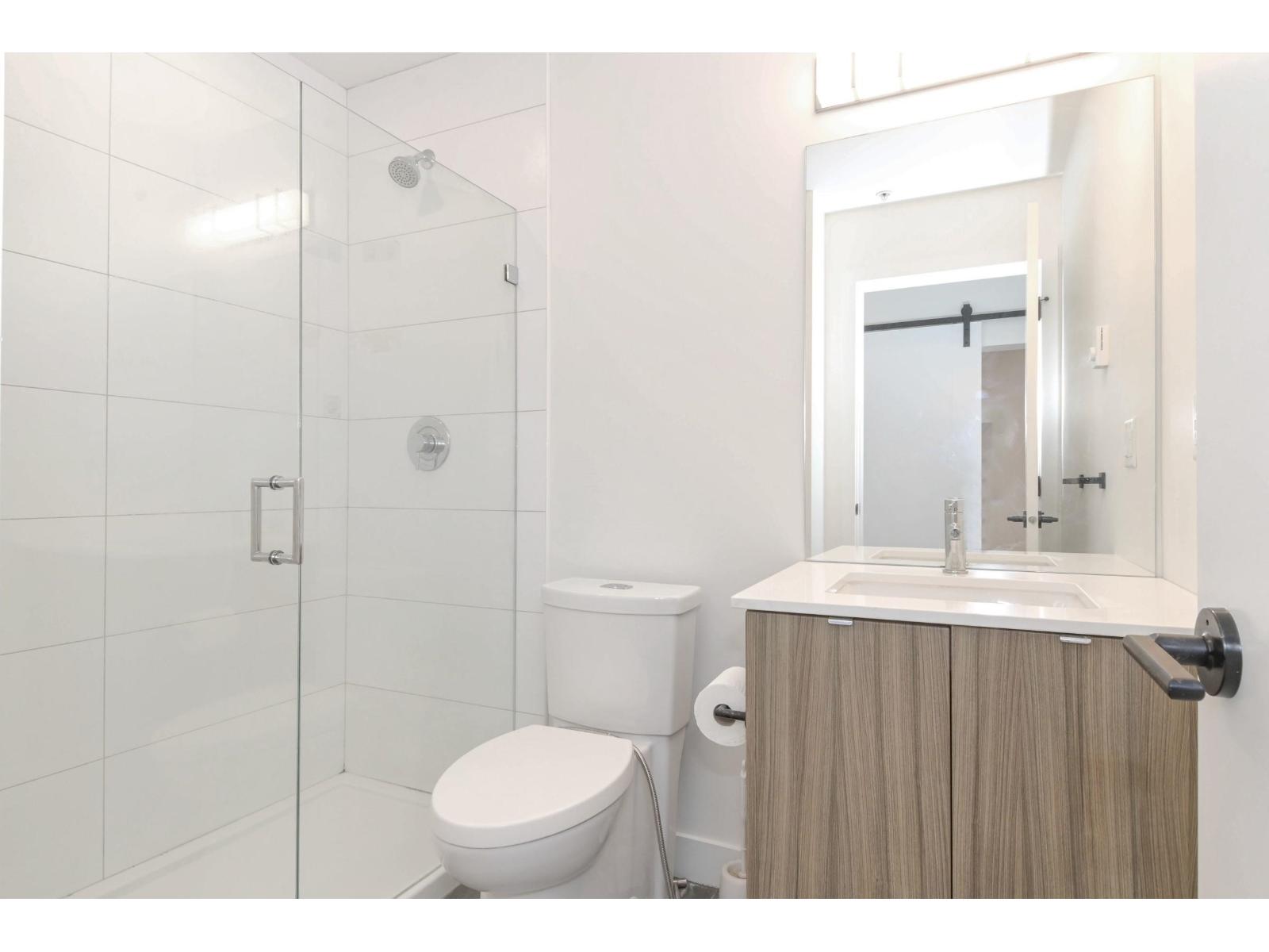 313 32838 Landeau Place Property Photo 12