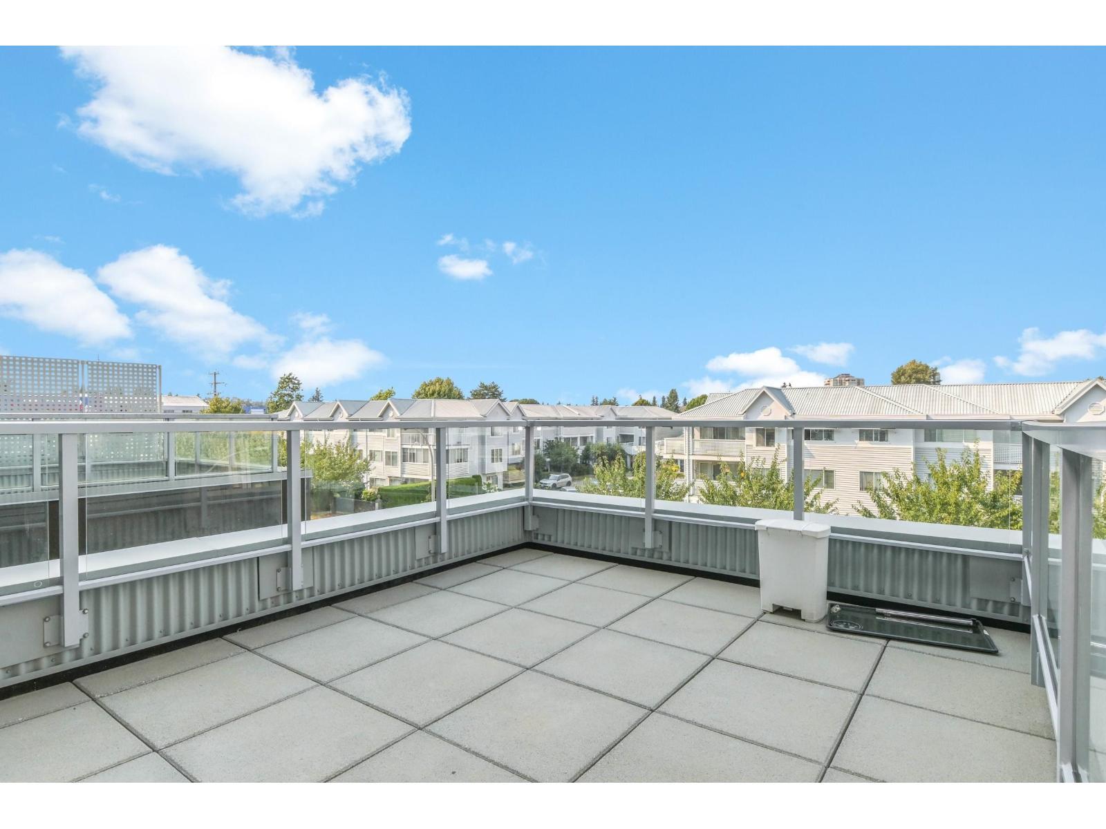 313 32838 Landeau Place Property Photo 15