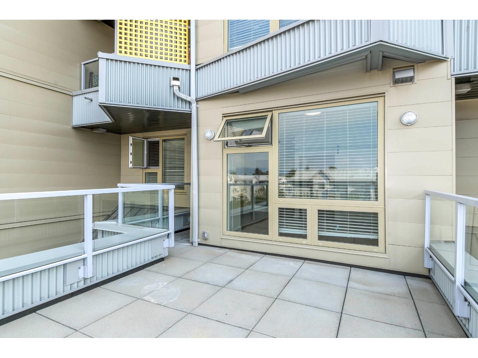 313 32838 Landeau Place Property Photo 17