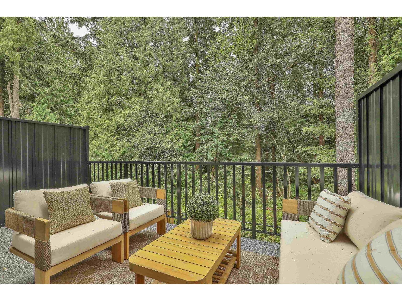 12 8924 Cedar Street Property Photo 31