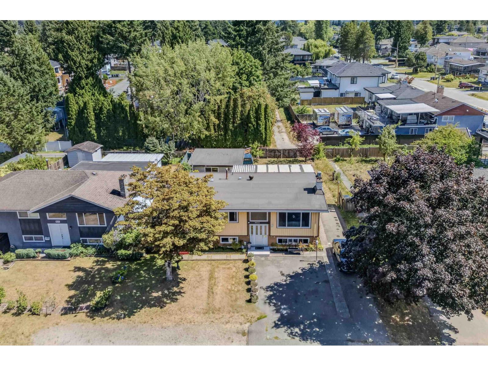 9656 125 Street Property Photo 7
