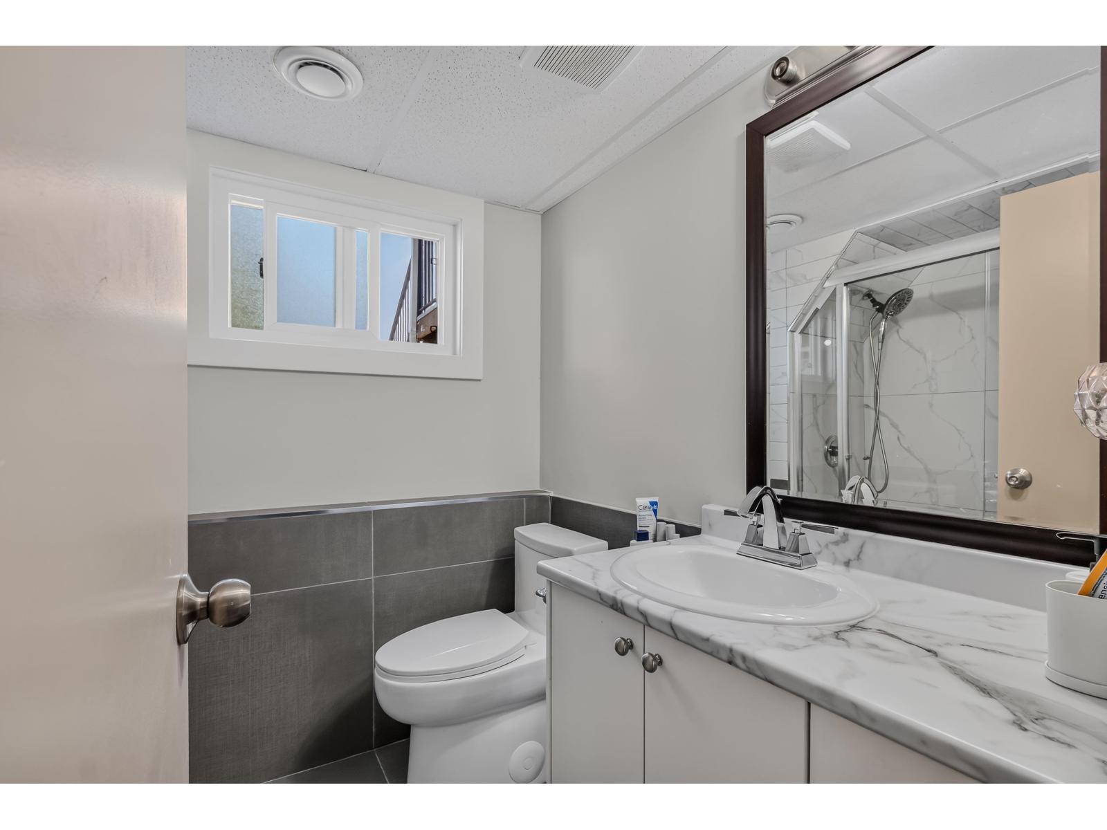 9656 125 Street Property Photo 21