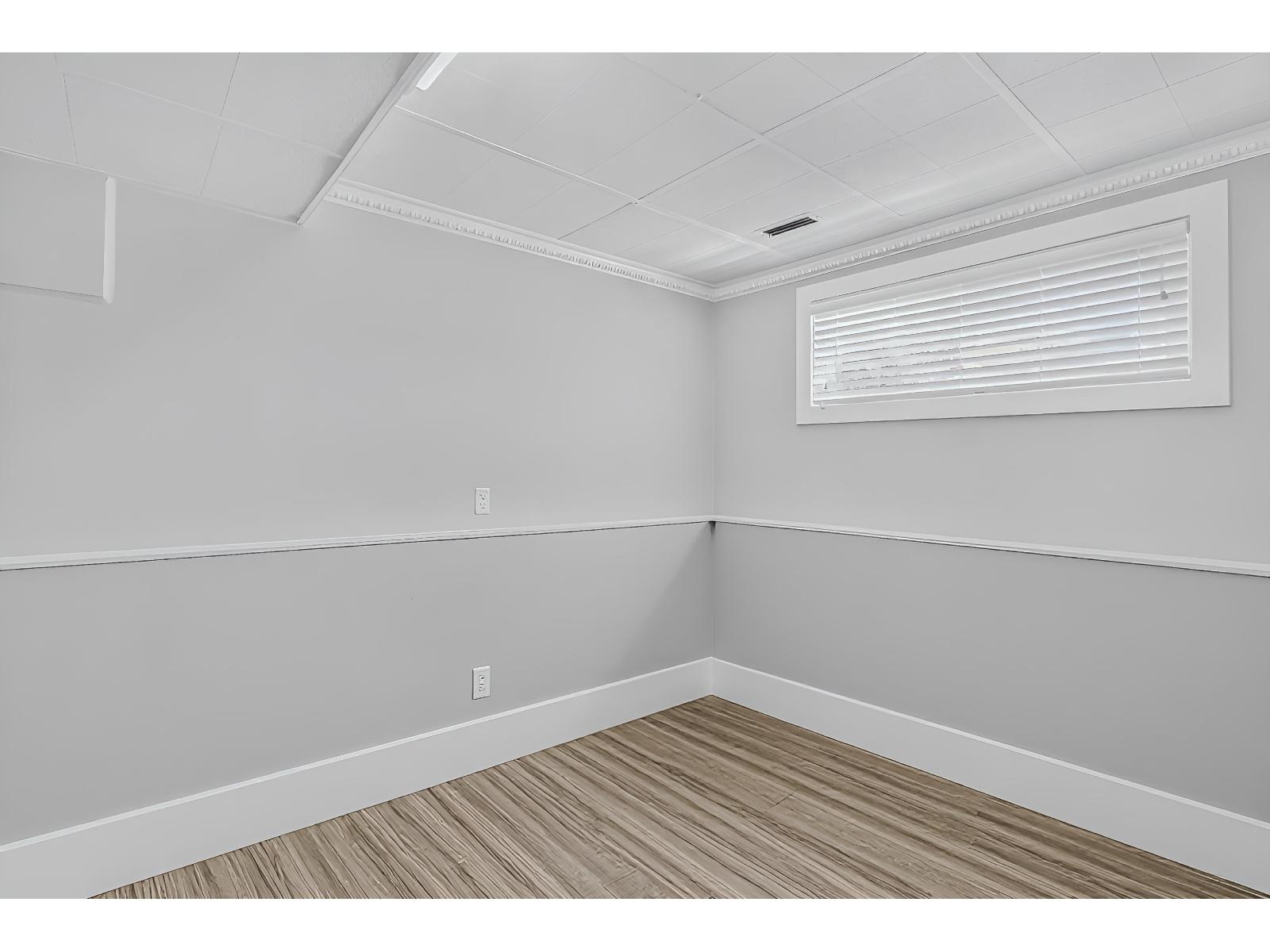 9656 125 Street Property Photo 24