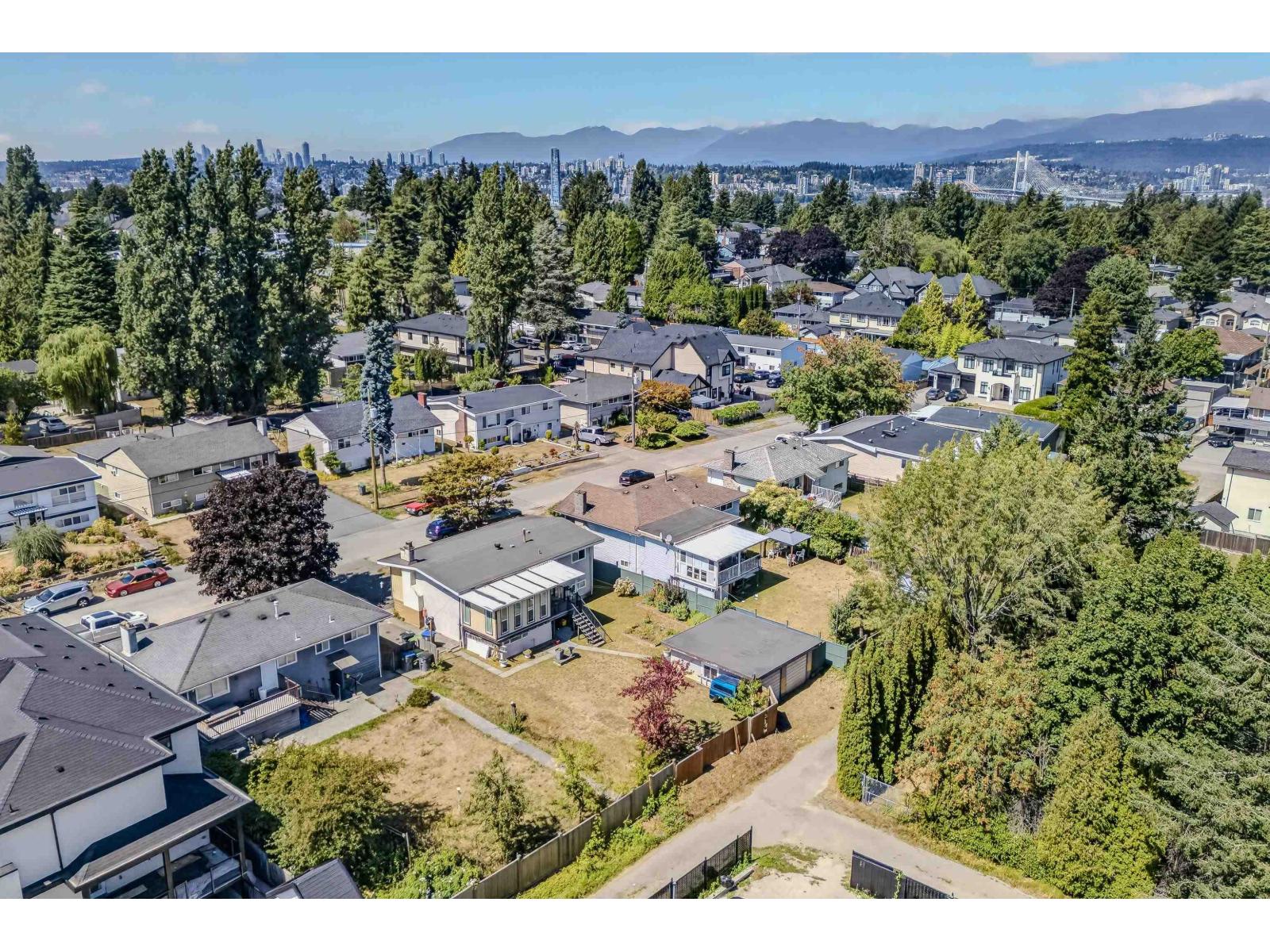 9656 125 Street Property Photo 28
