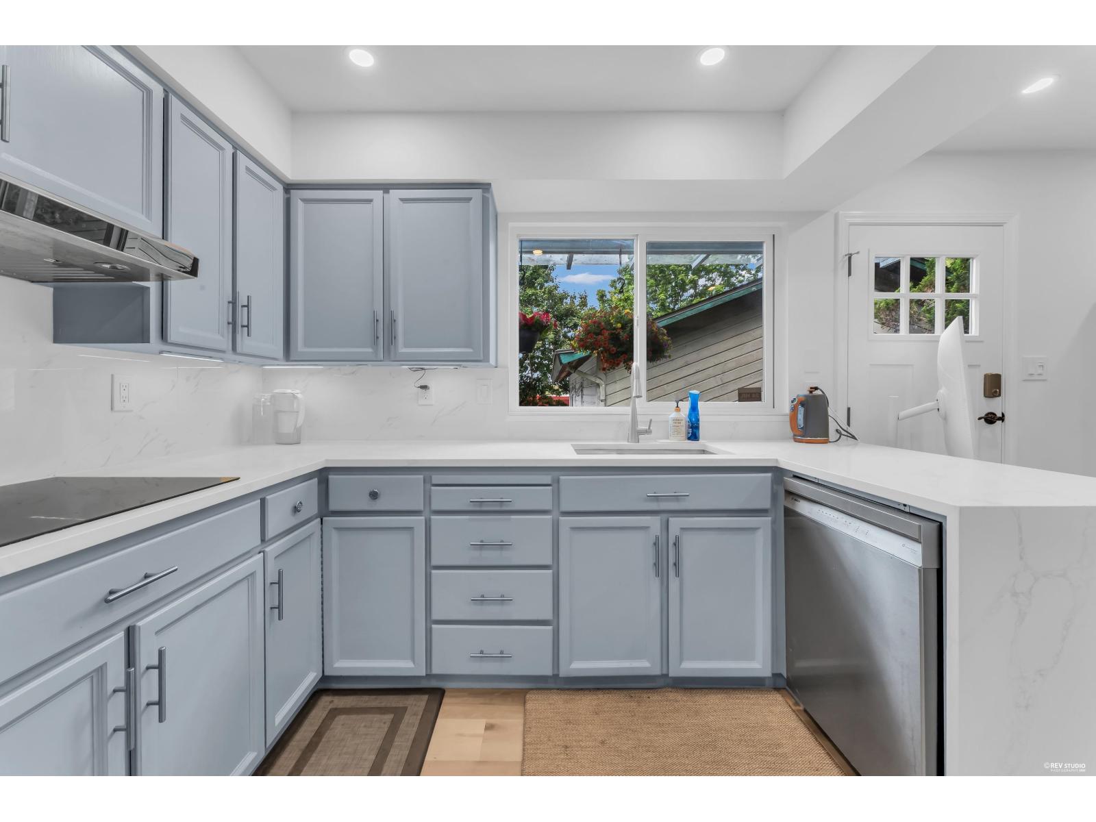 11738 Lyon Road Property Photo 16