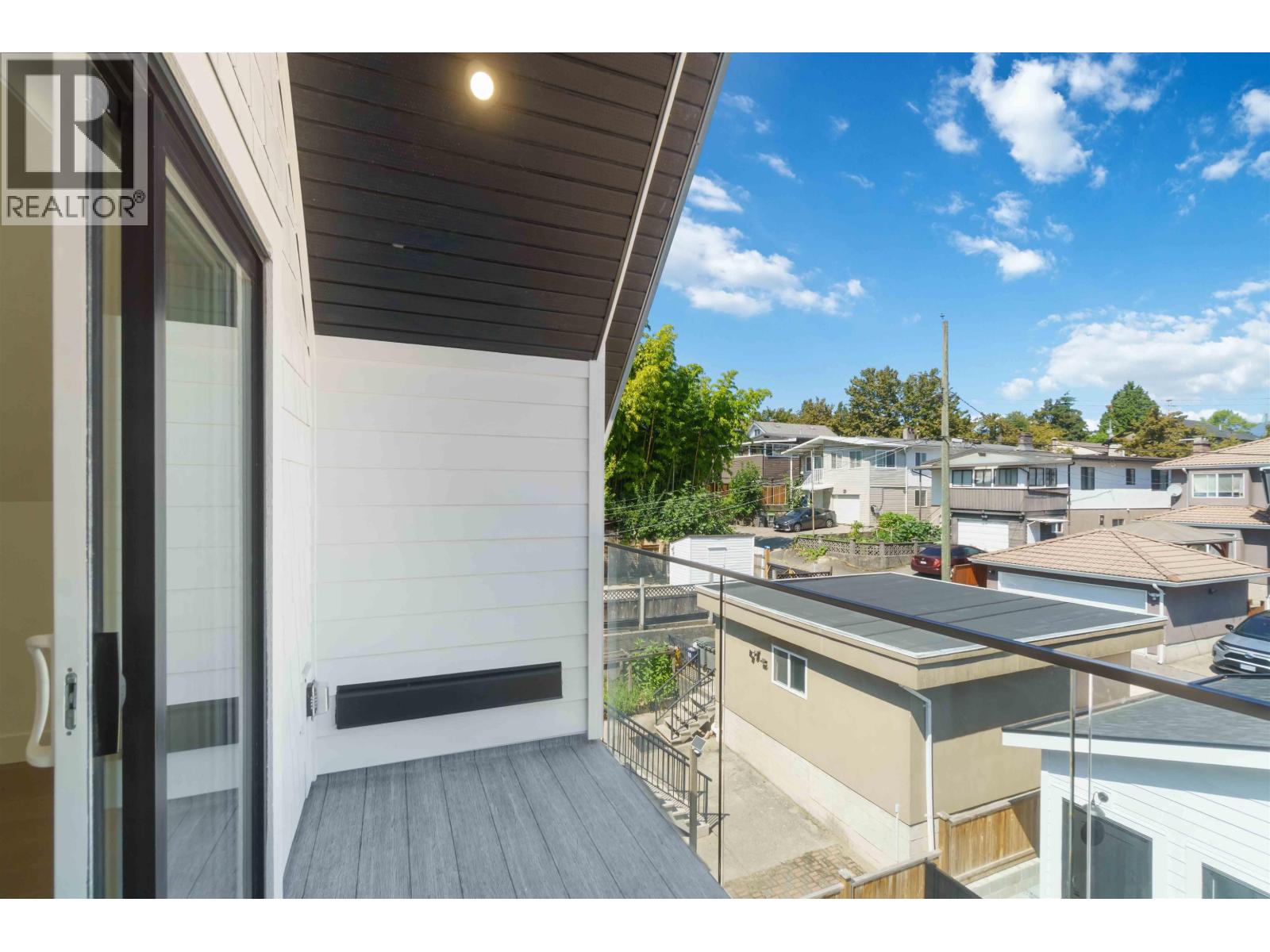 2 3271 E Georgia Street Property Photo 27