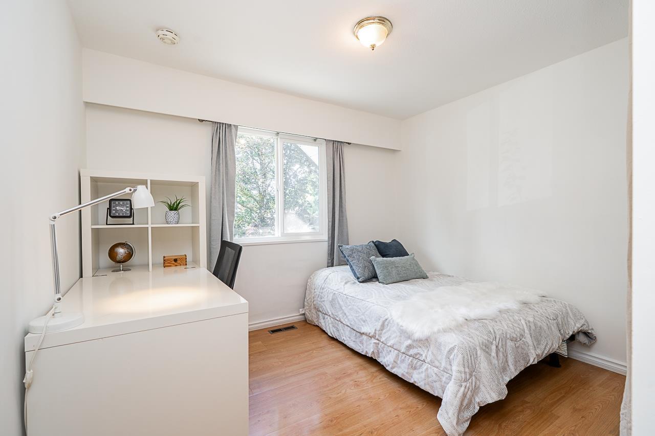 6250 171 Street Property Photo 17