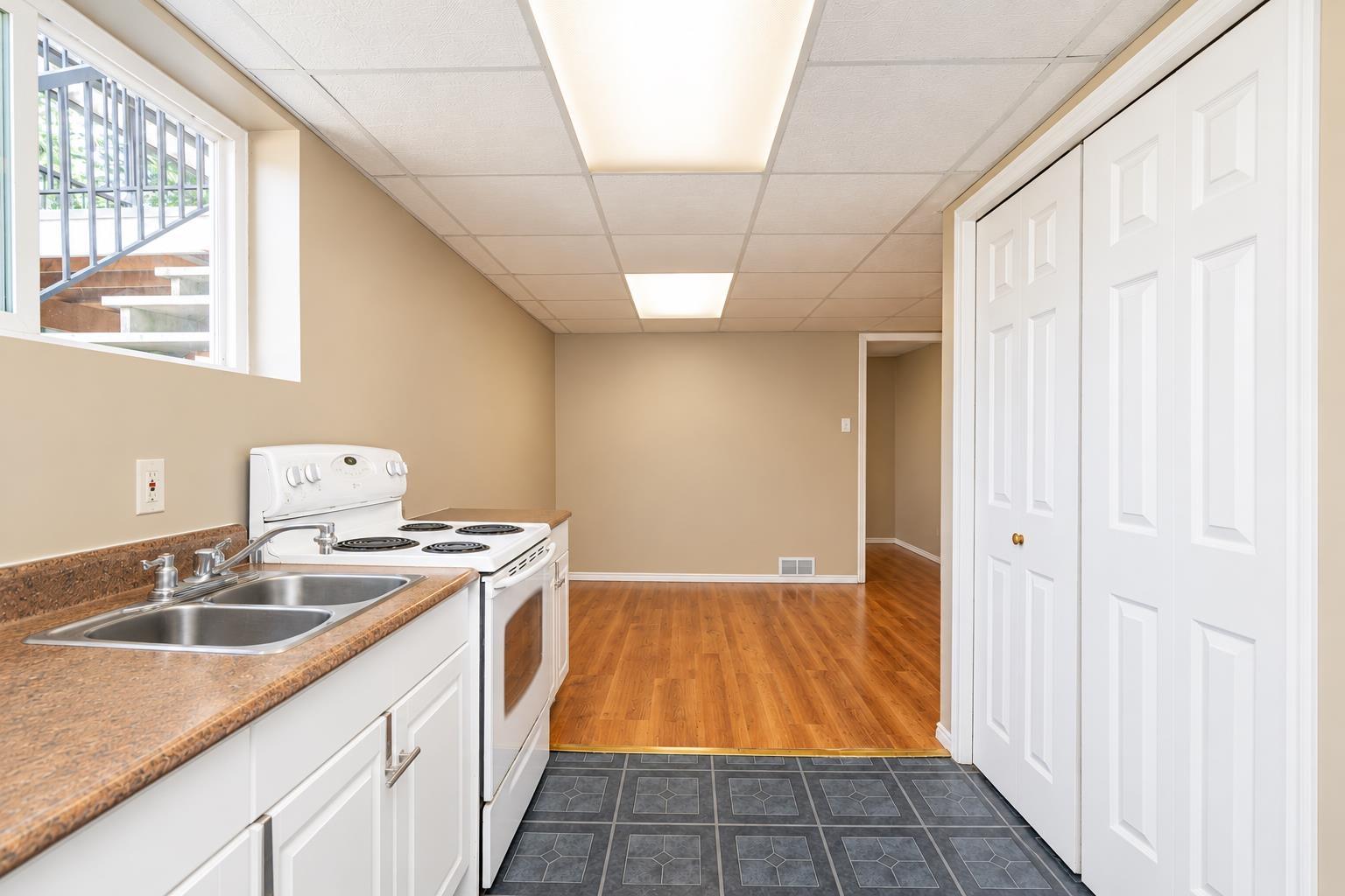 6250 171 Street Property Photo 24