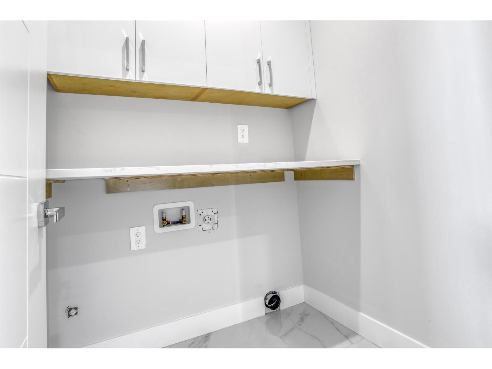 19685 74 Avenue Property Photo 21