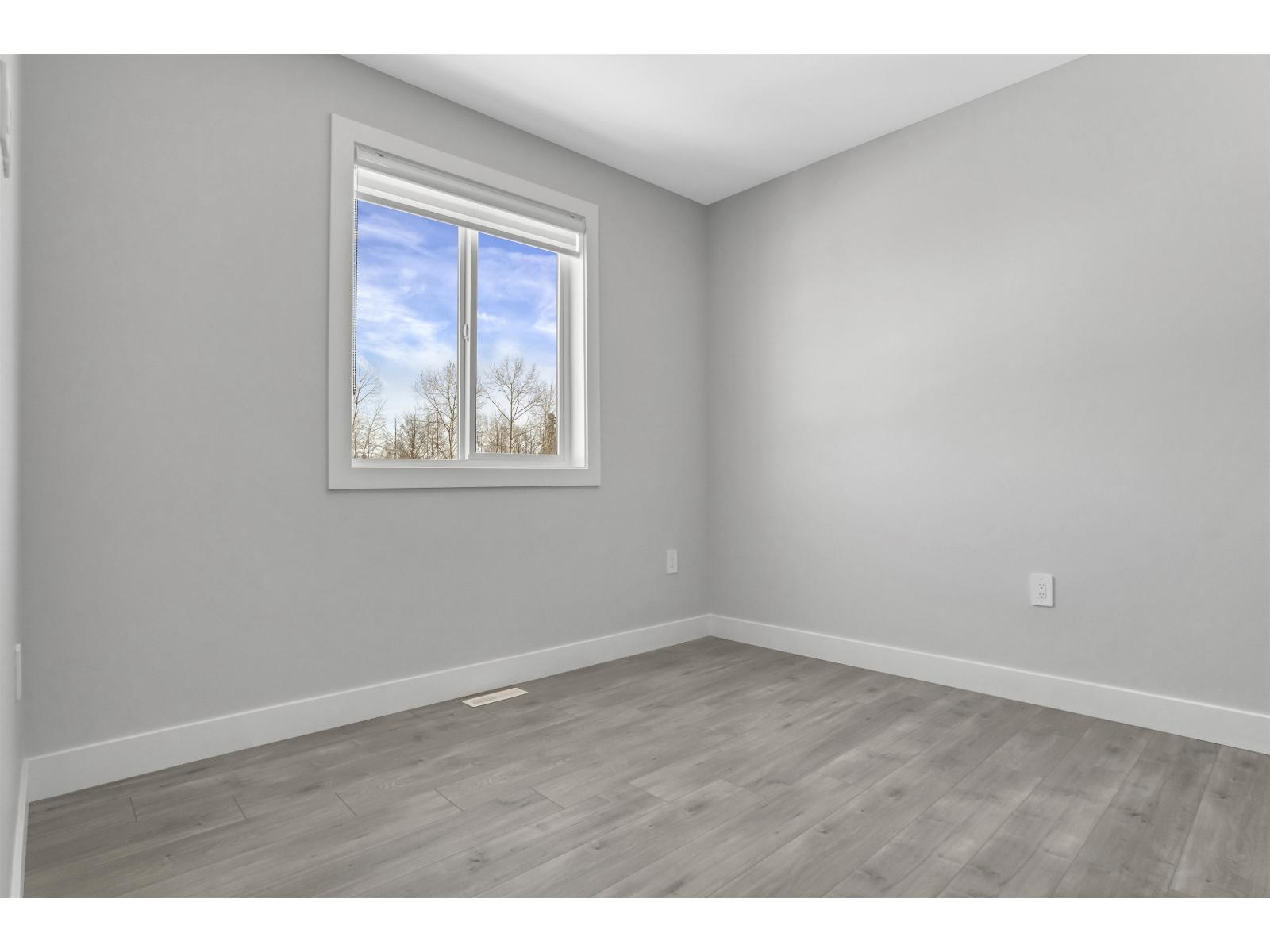 19685 74 Avenue Property Photo 22