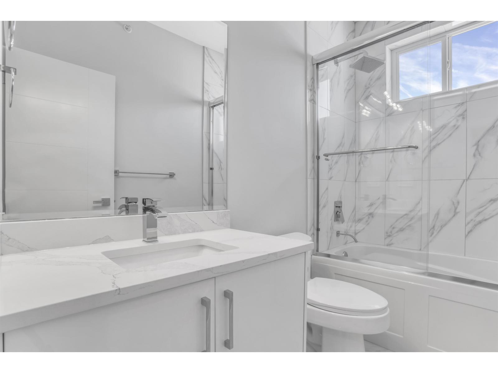 19685 74 Avenue Property Photo 24