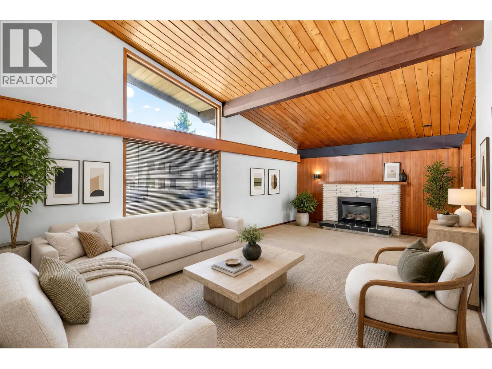 11680 Seaton Road Property Photo 3