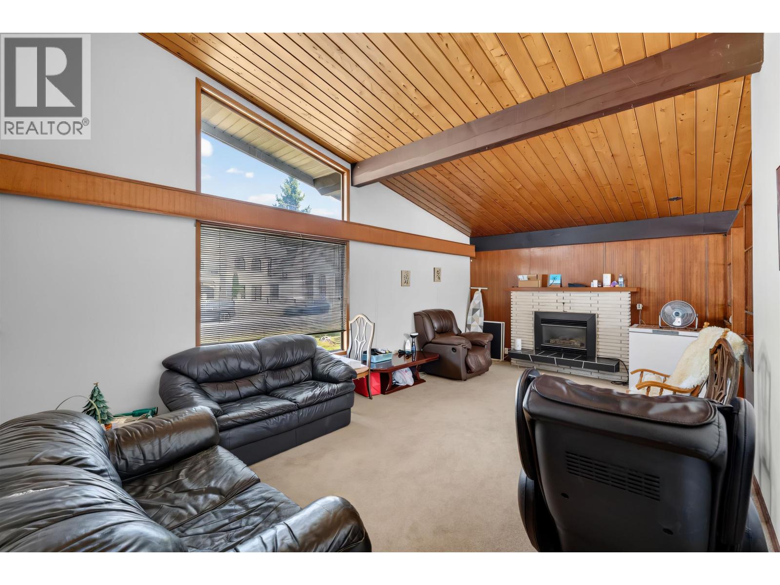 11680 Seaton Road Property Photo 8