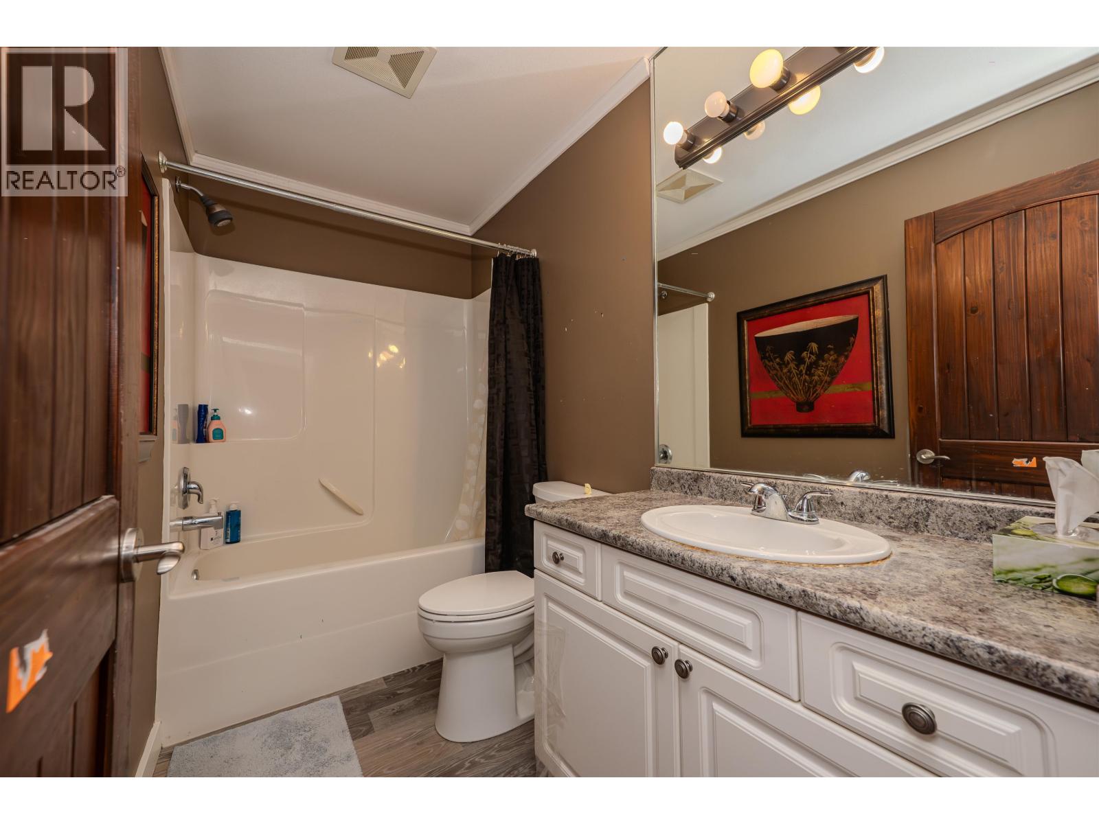 240 Westridge Drive Property Photo 8