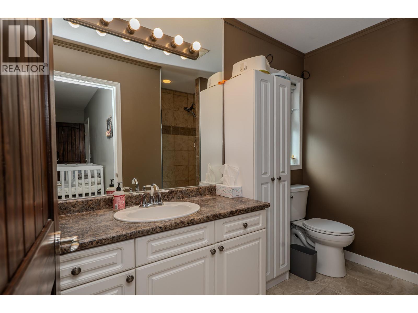 240 Westridge Drive Property Photo 12