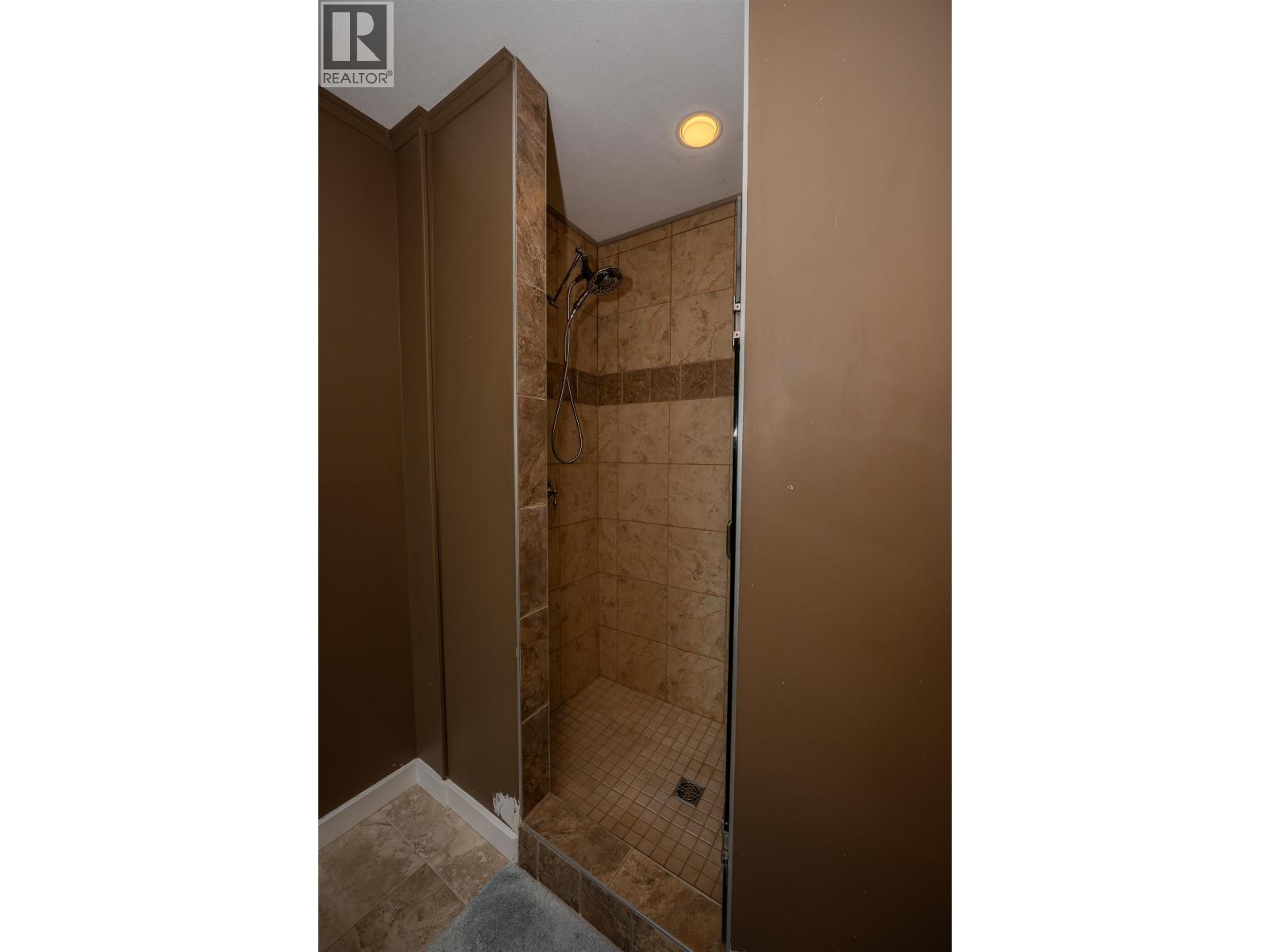 240 Westridge Drive Property Photo 13