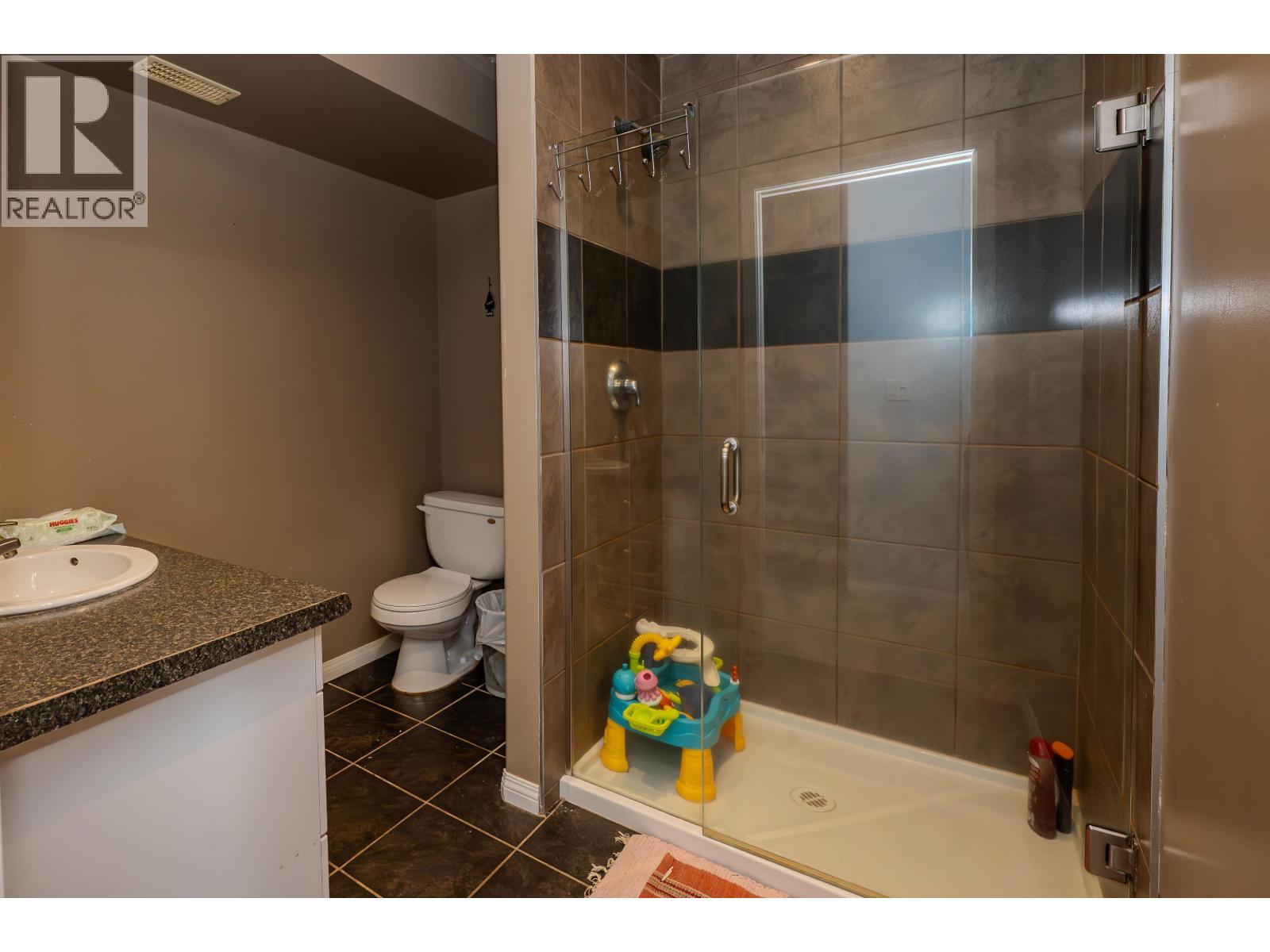 240 Westridge Drive Property Photo 15