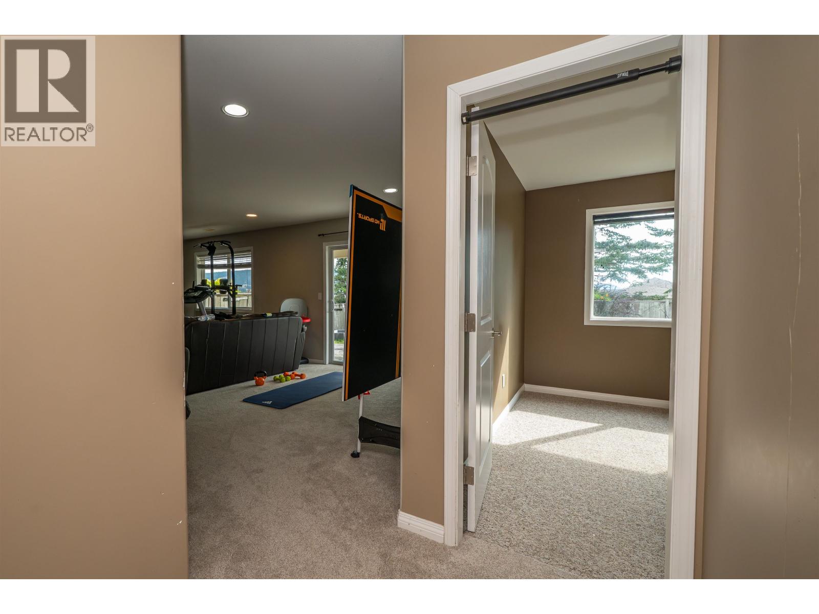 240 Westridge Drive Property Photo 26