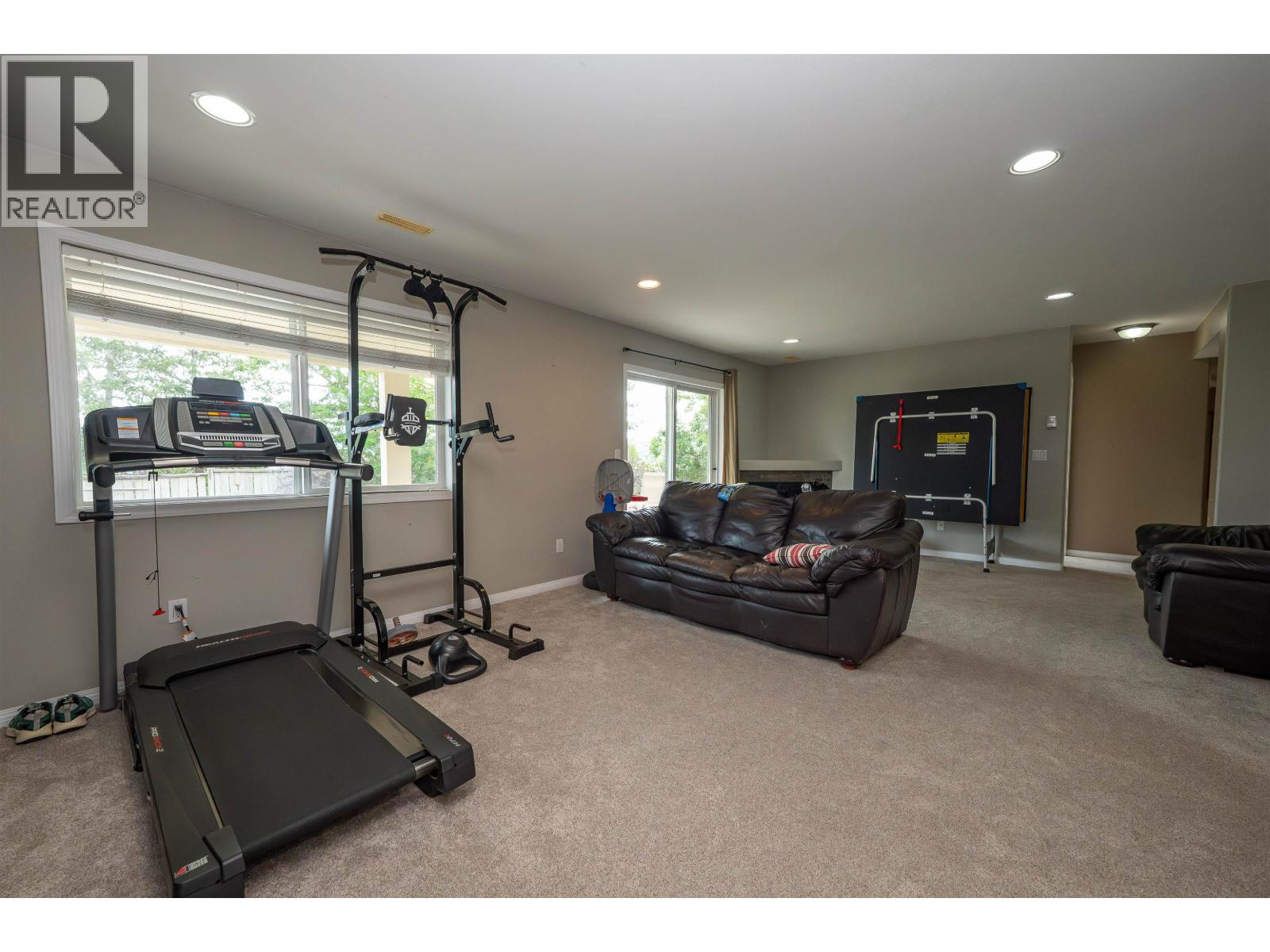 240 Westridge Drive Property Photo 30