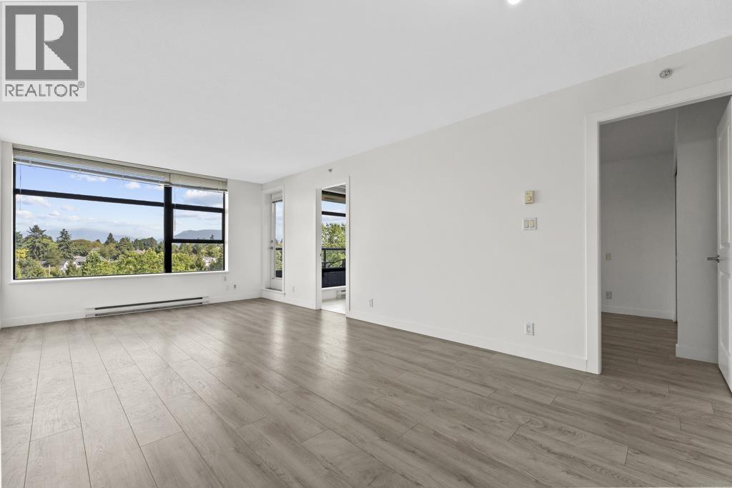 808 5380 Oben Street Property Photo 3