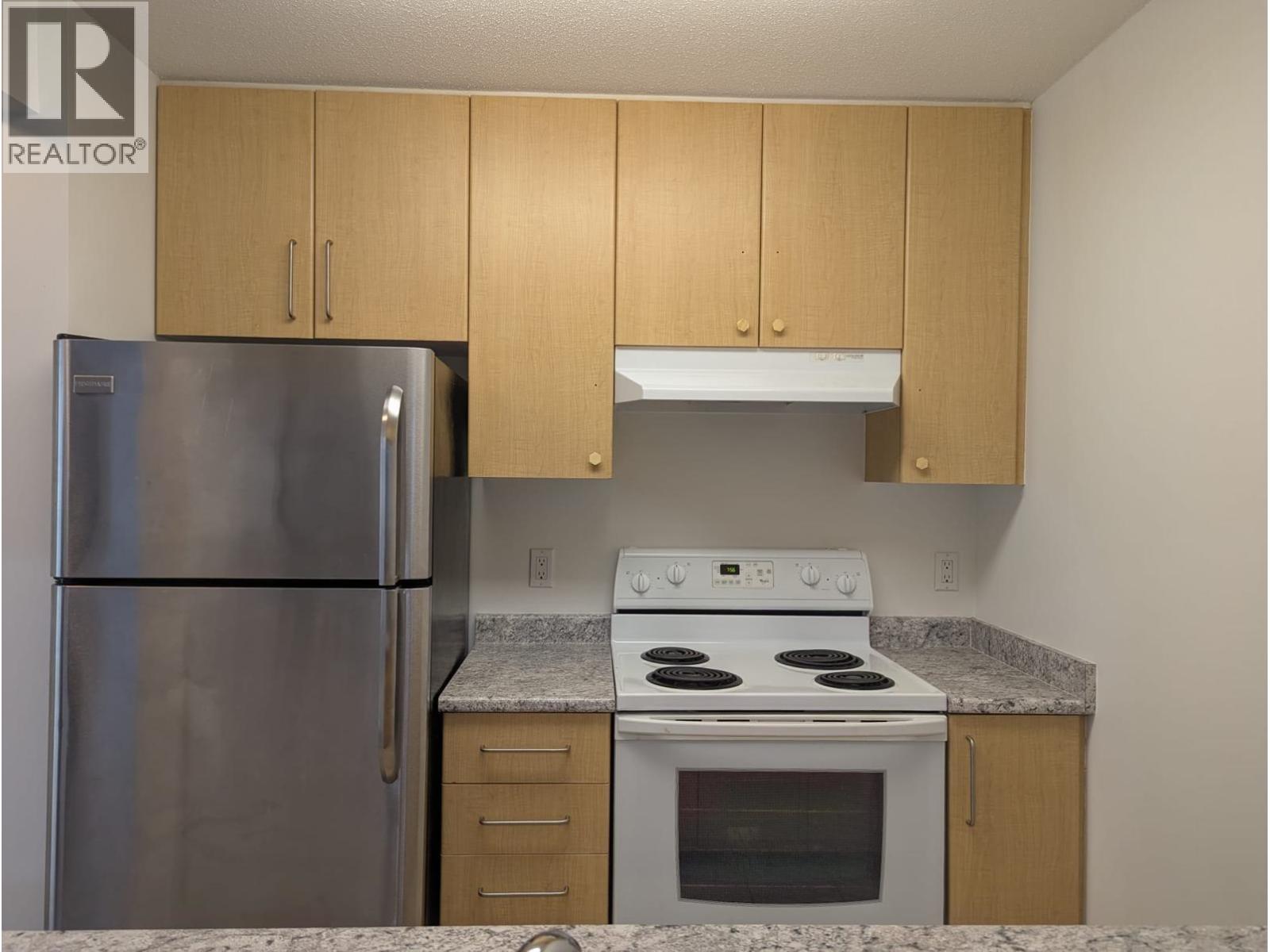 808 5380 Oben Street Property Photo 8