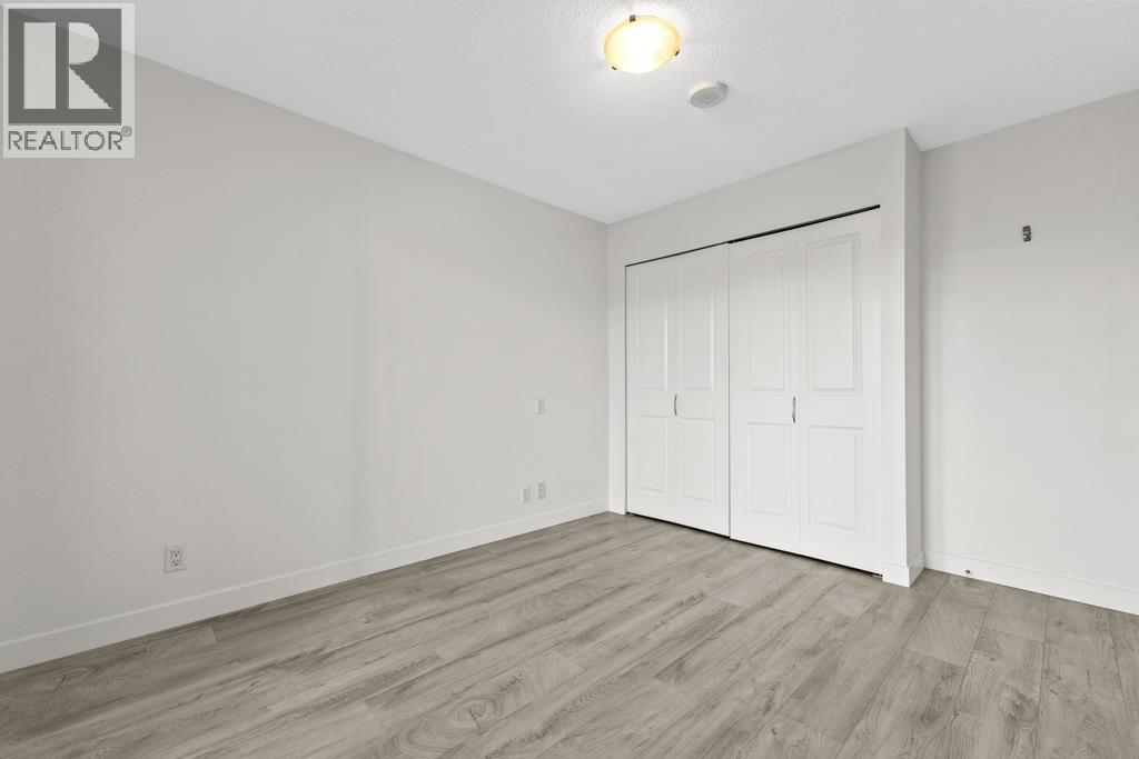 808 5380 Oben Street Property Photo 14