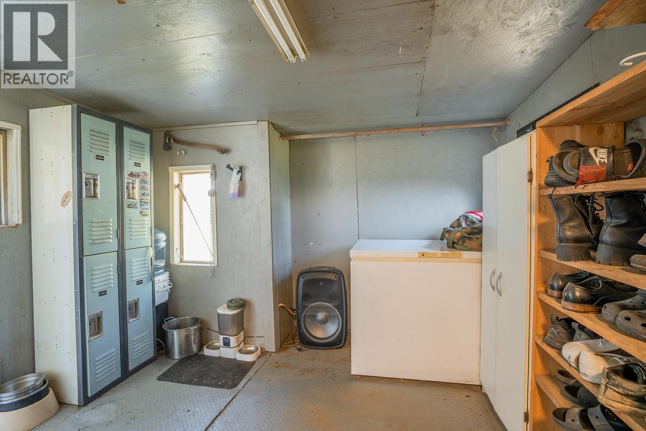 5472 Canim Hendrix Lake Road Property Photo 29
