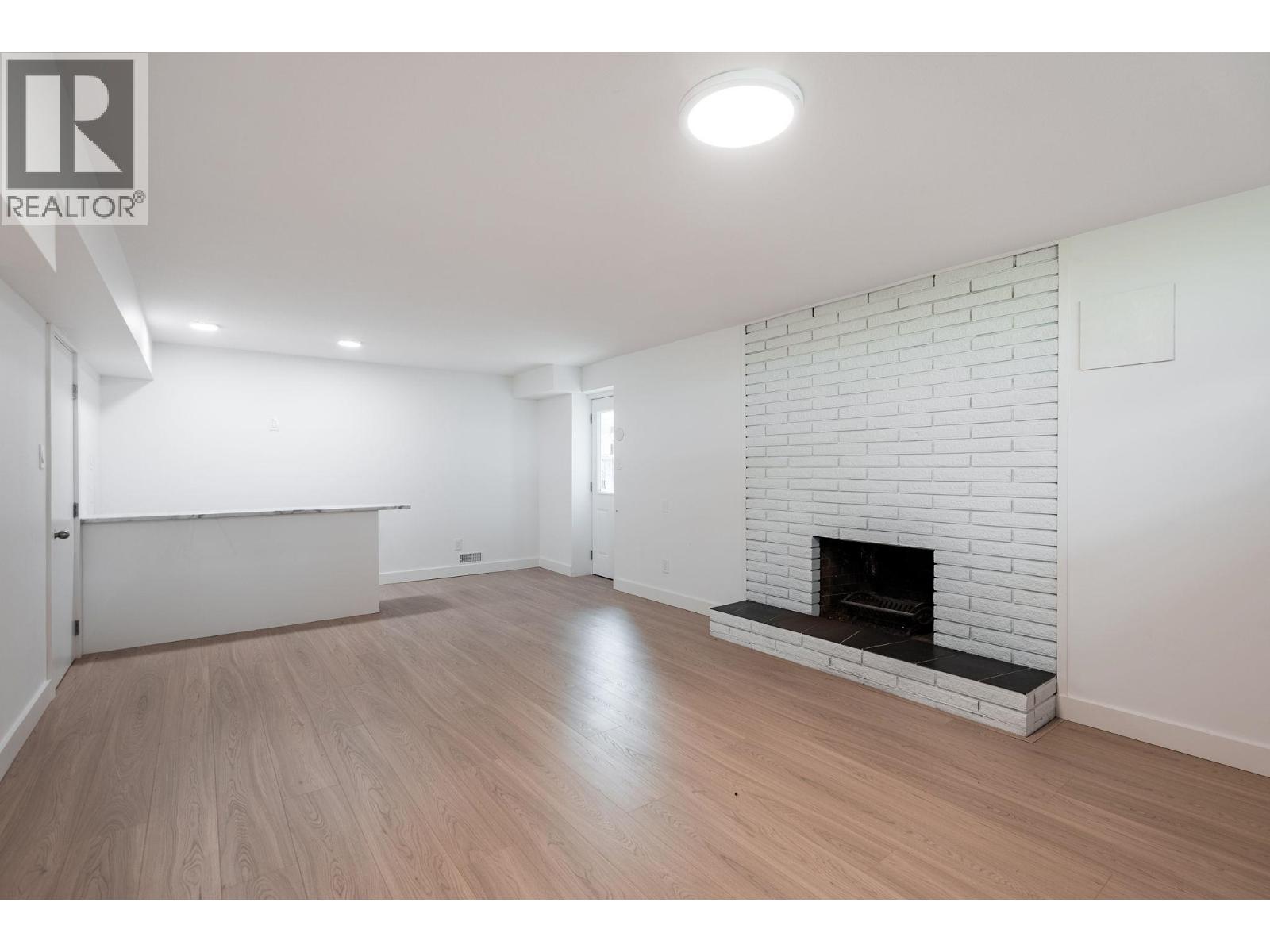 1410 Dansey Avenue Property Photo 27