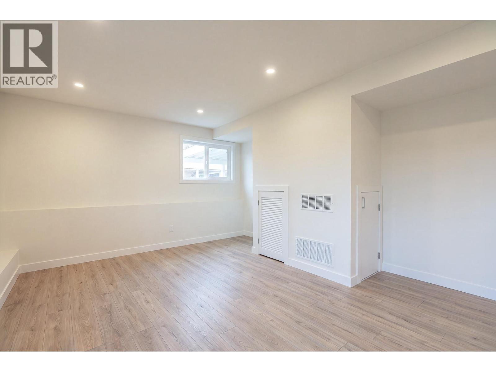 1410 Dansey Avenue Property Photo 31