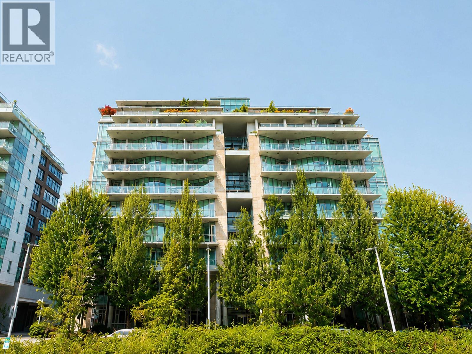 406 1633 Ontario Street Property Photo 1