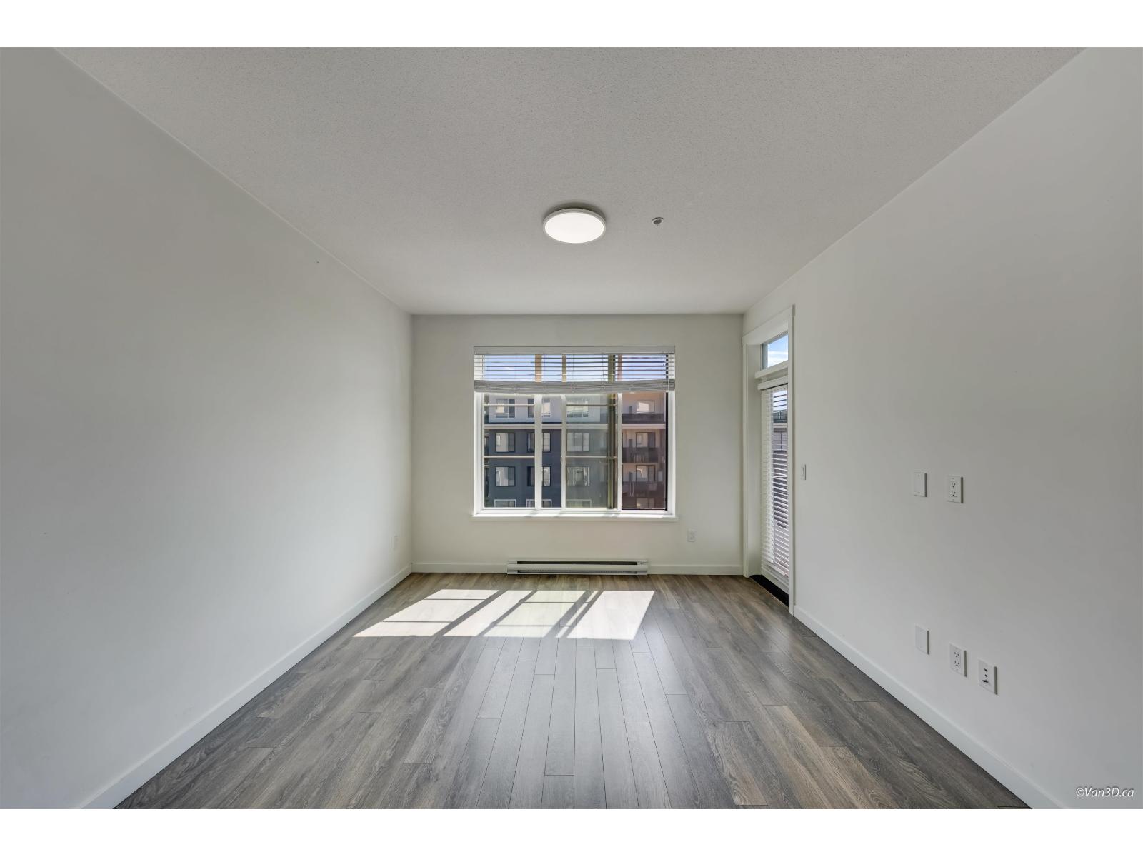 420 15825 85 Avenue Property Photo 5