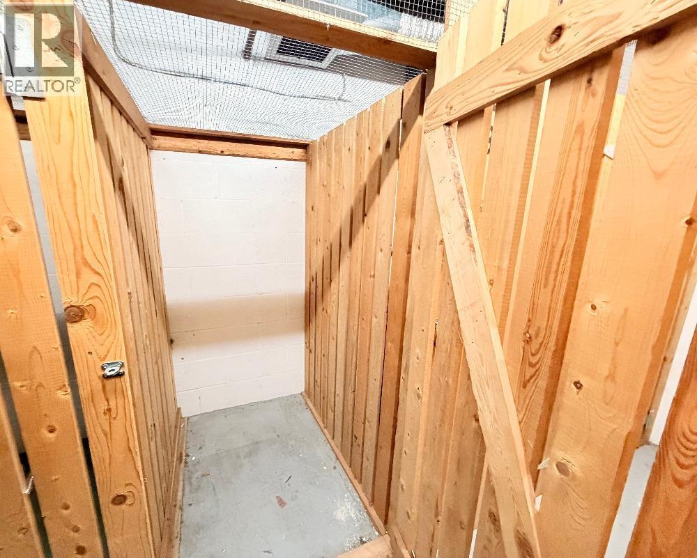 809 1212 Howe Street Property Photo 22
