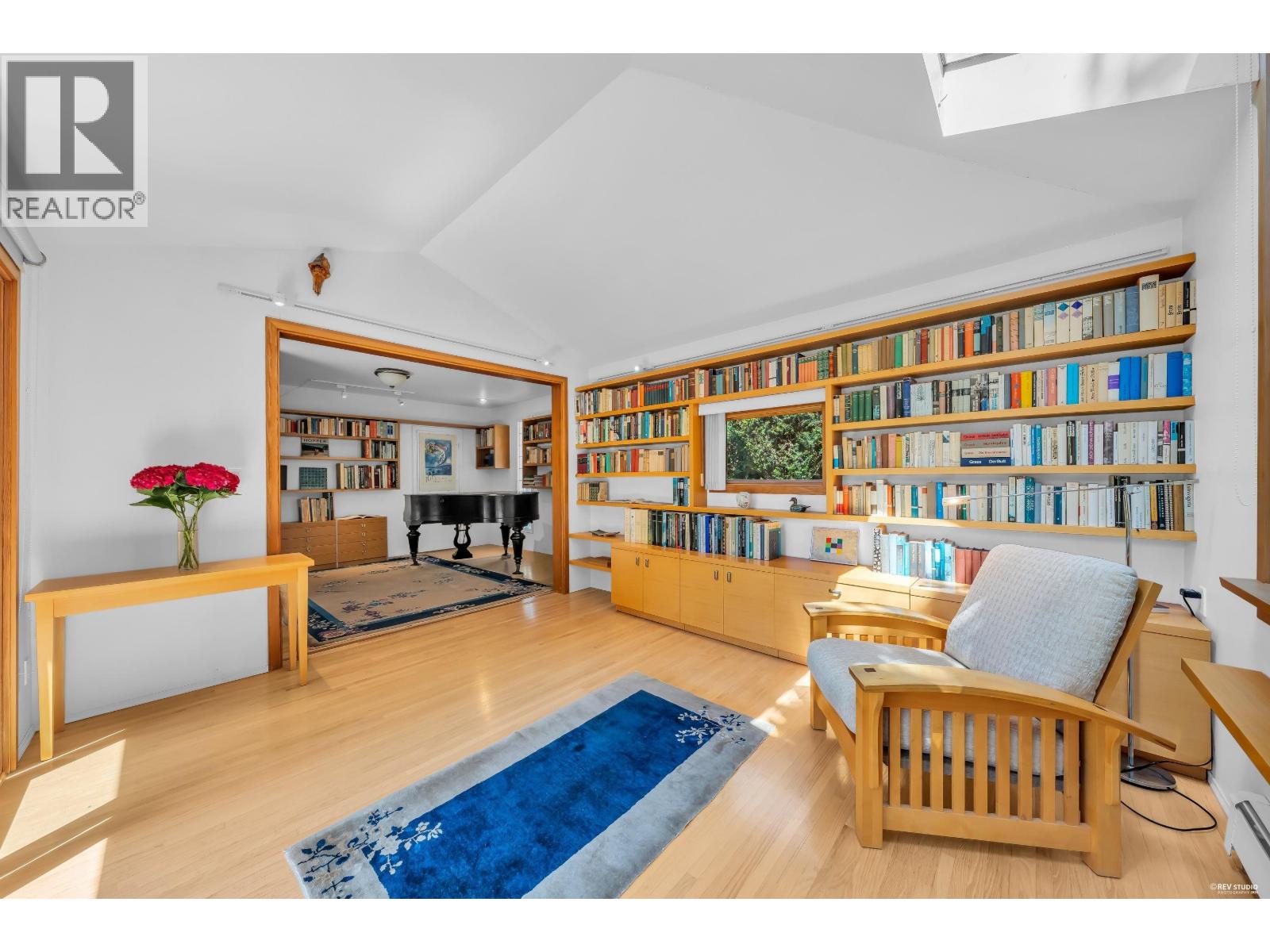 870 Leyland Street Property Photo 26