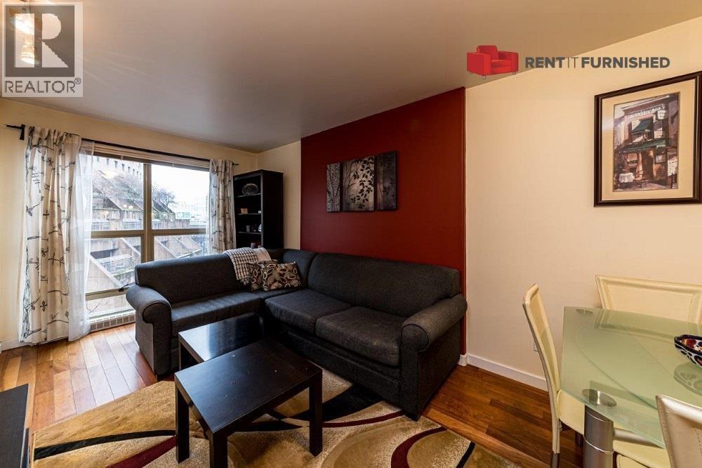 819 Hamilton Street Property Photo 5