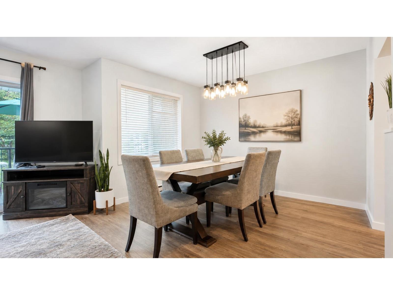 74 4401 Blauson Boulevard Property Photo 10