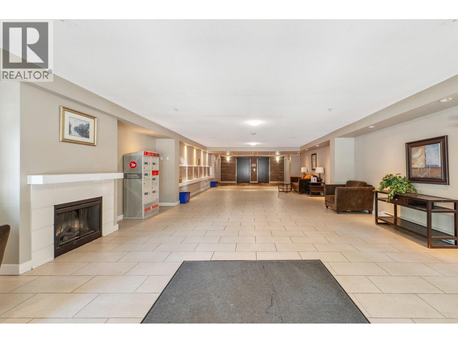 111 12238 224 Street Property Photo 3