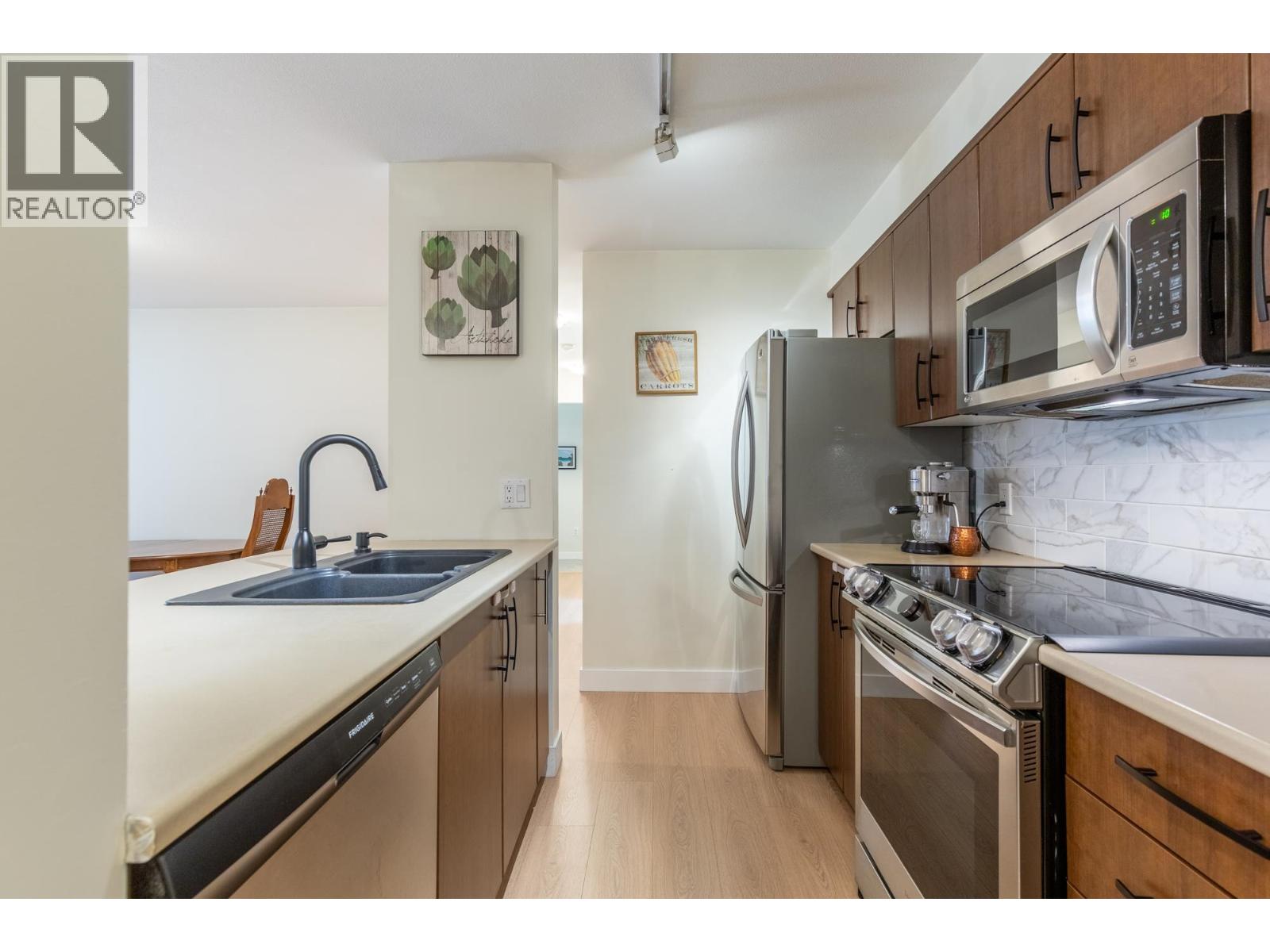 111 12238 224 Street Property Photo 9