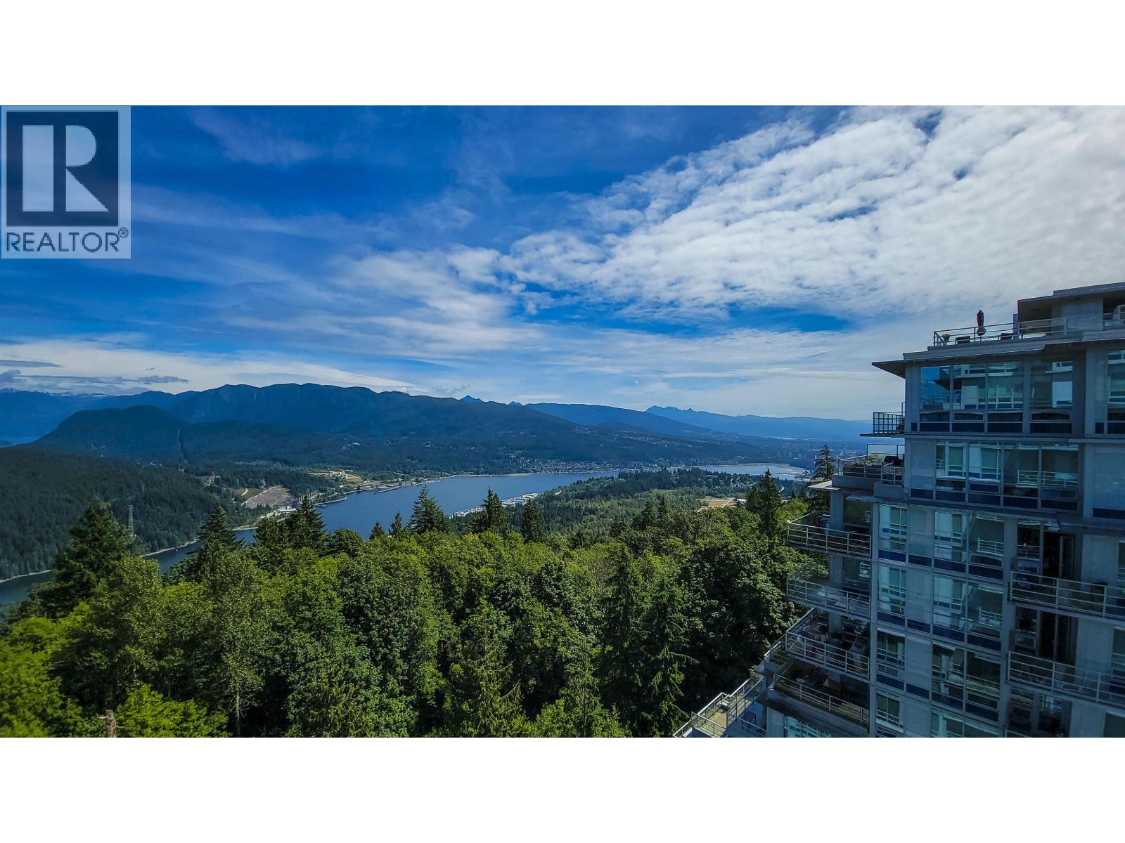 1507 9060 University Crescent Property Photo 2
