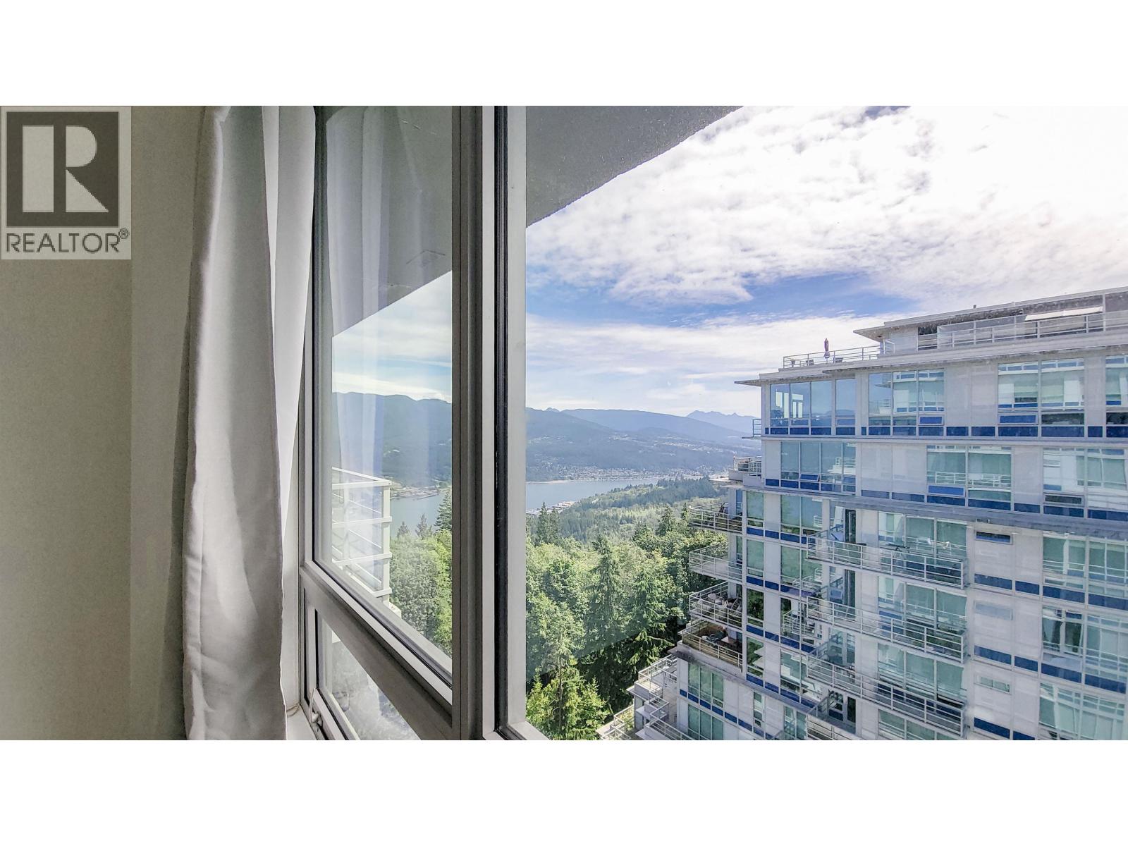 1507 9060 University Crescent Property Photo 18