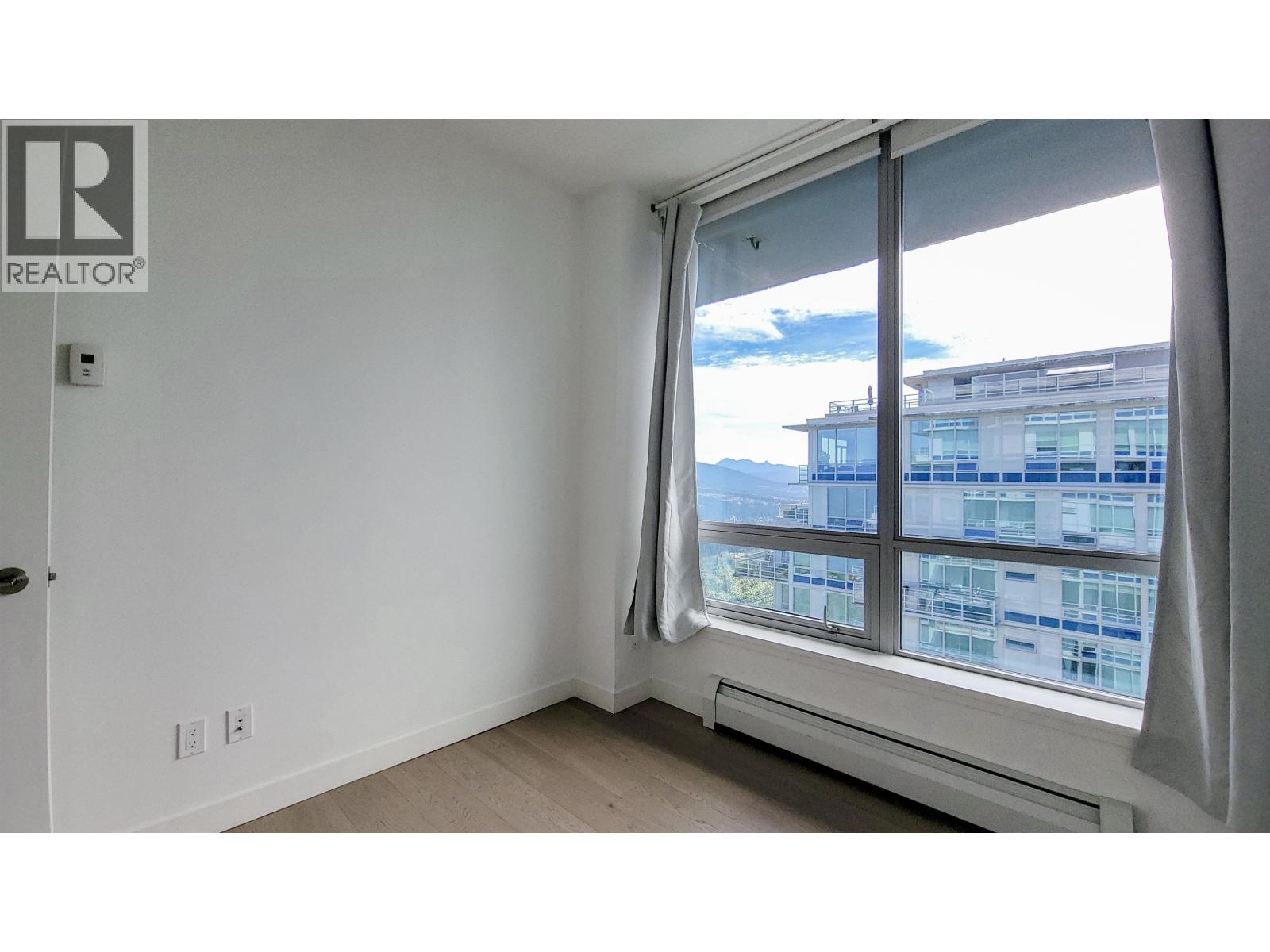 1507 9060 University Crescent Property Photo 20