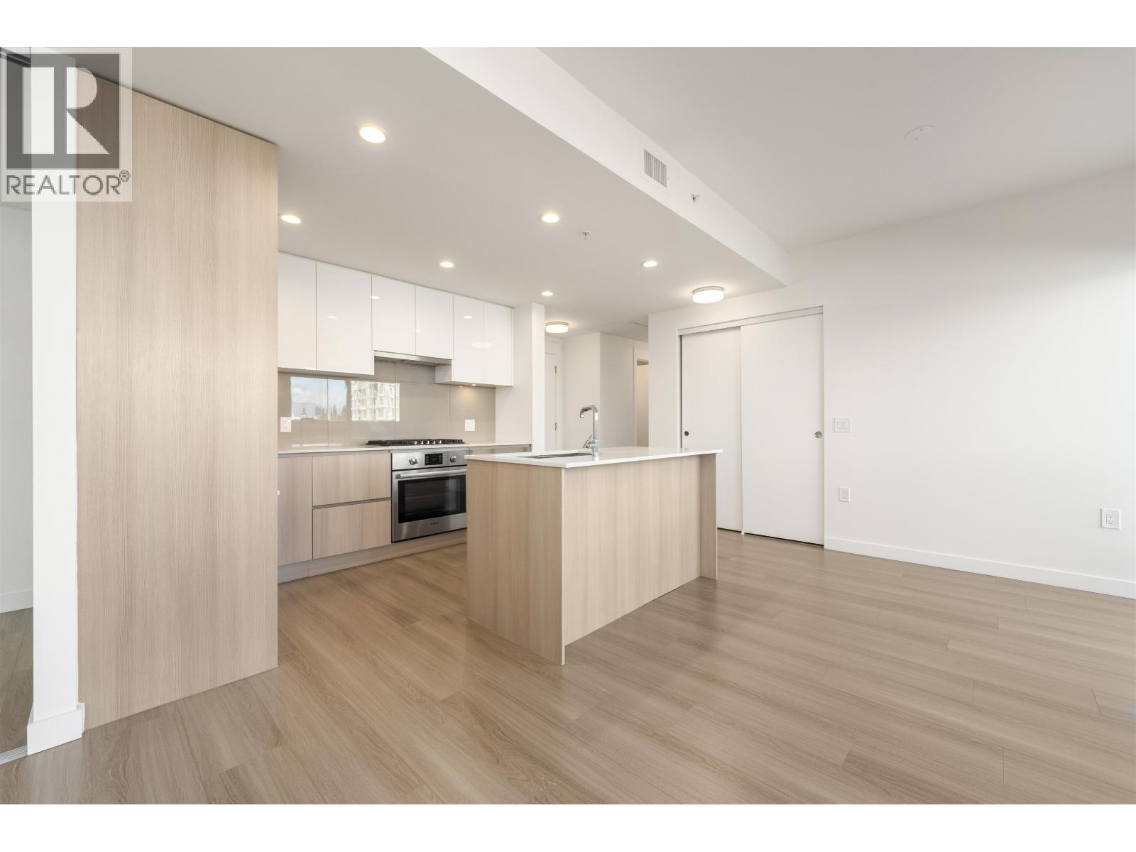 1403 618 Carnarvon Street Property Photo 5
