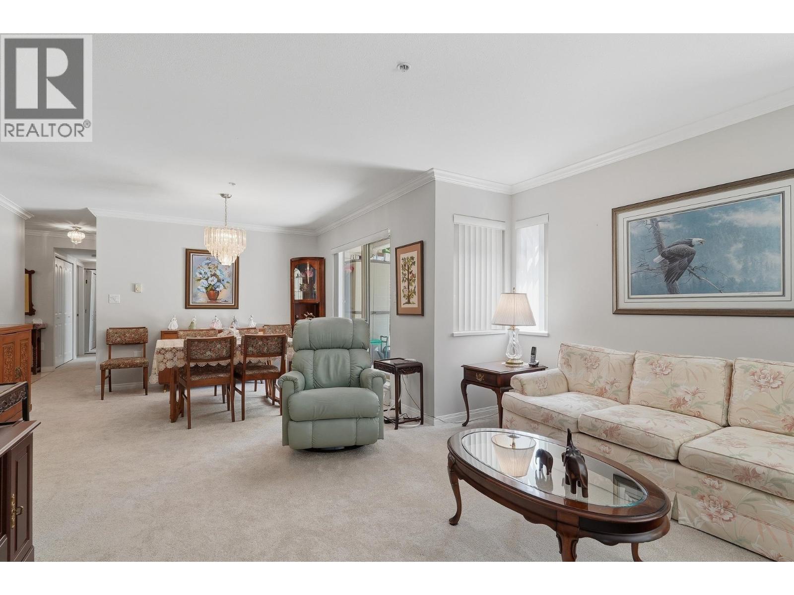 103 1118 55 Street Property Photo 7