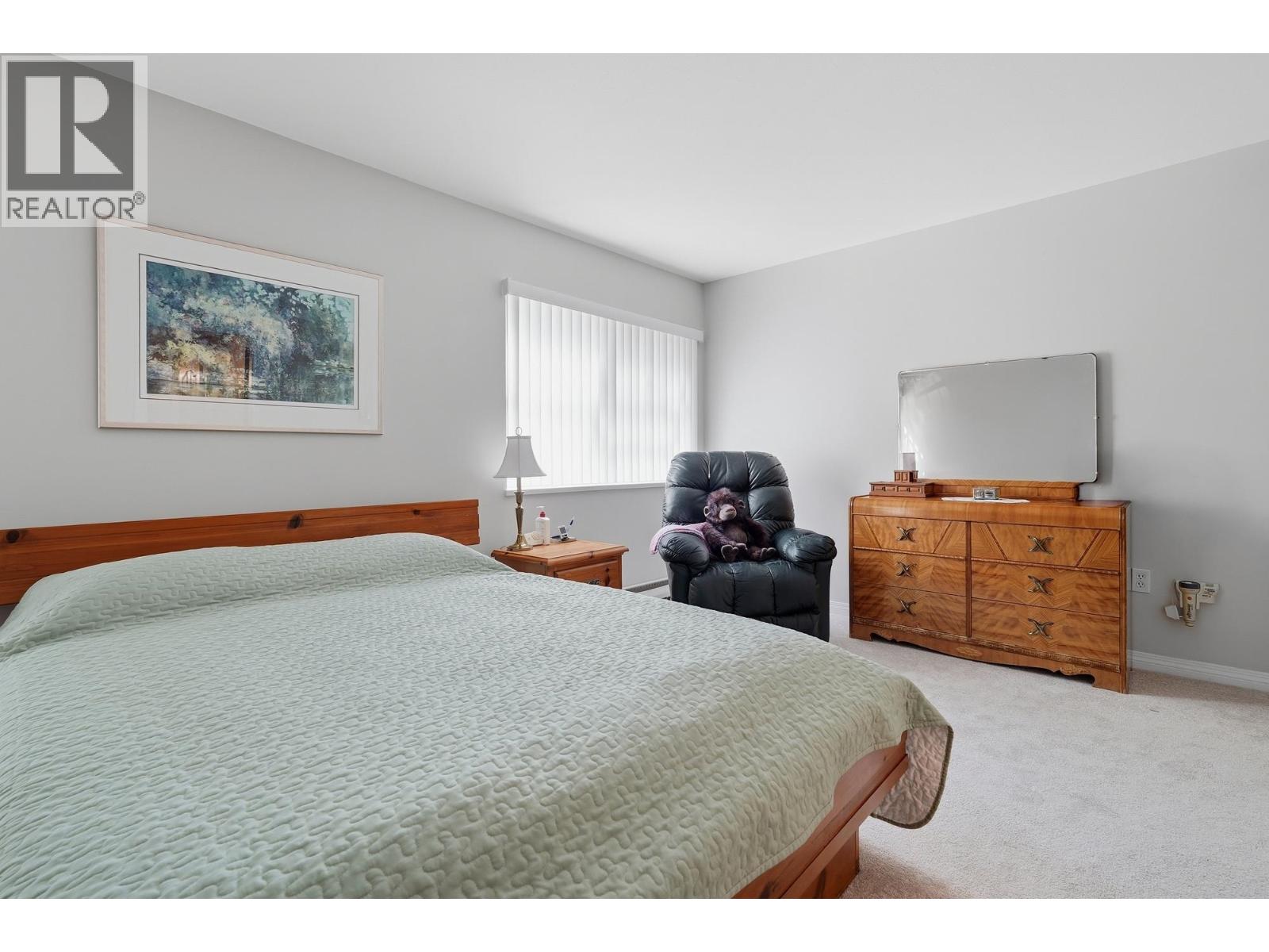 103 1118 55 Street Property Photo 14