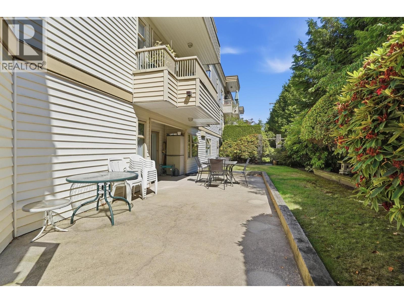 103 1118 55 Street Property Photo 19