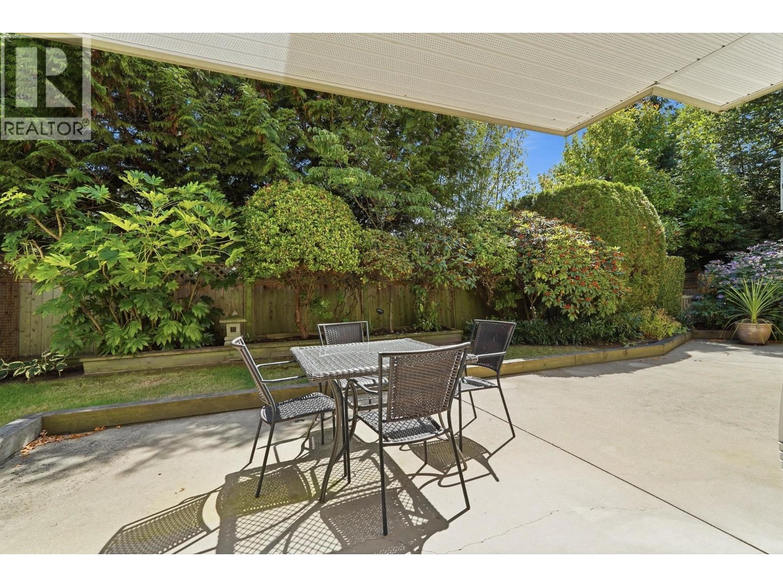 103 1118 55 Street Property Photo 21