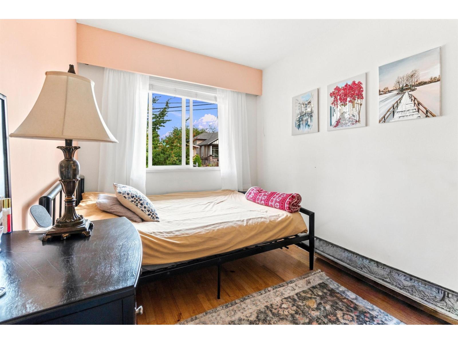 11570 94 Avenue Property Photo 12