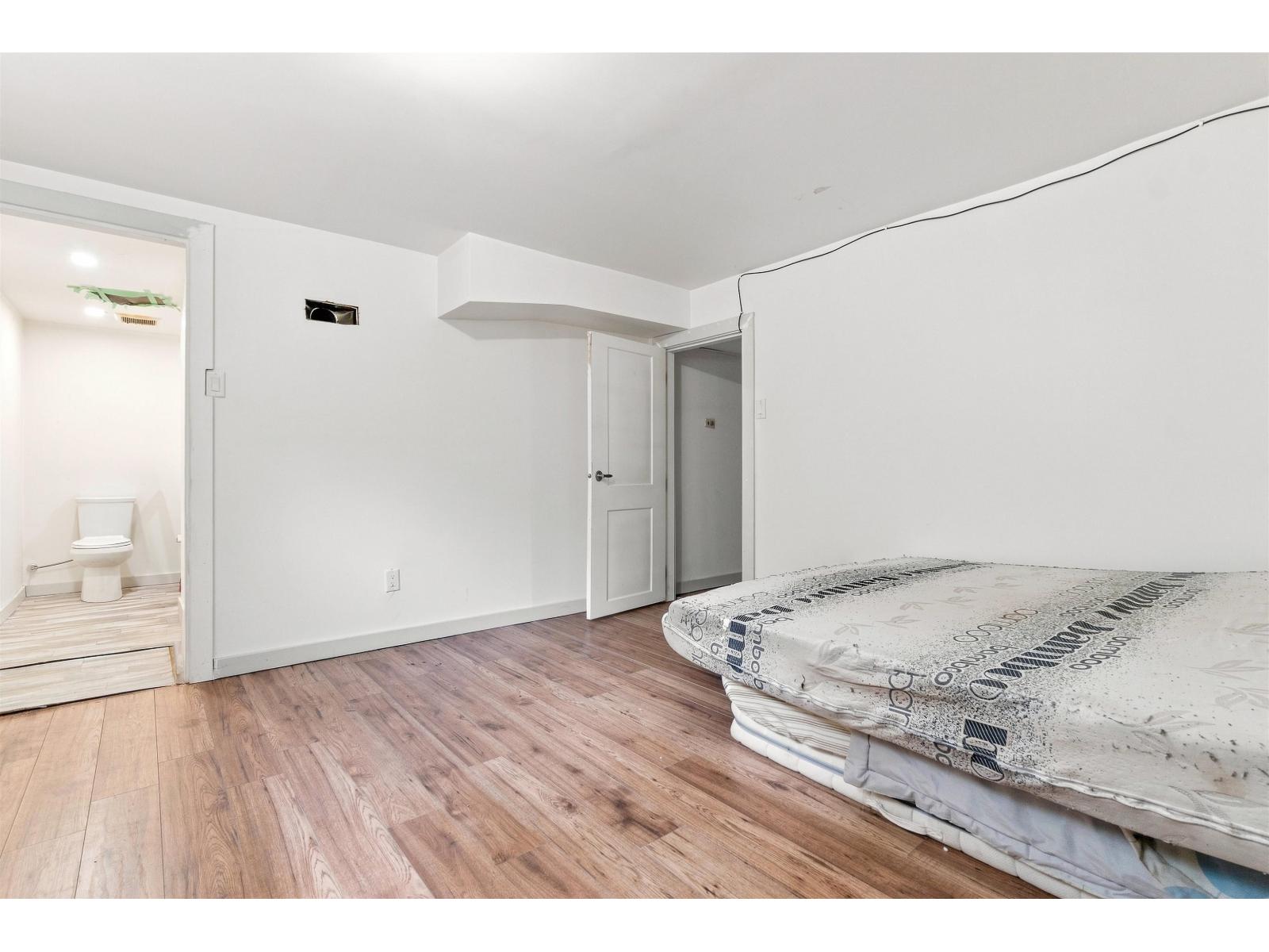 11570 94 Avenue Property Photo 17