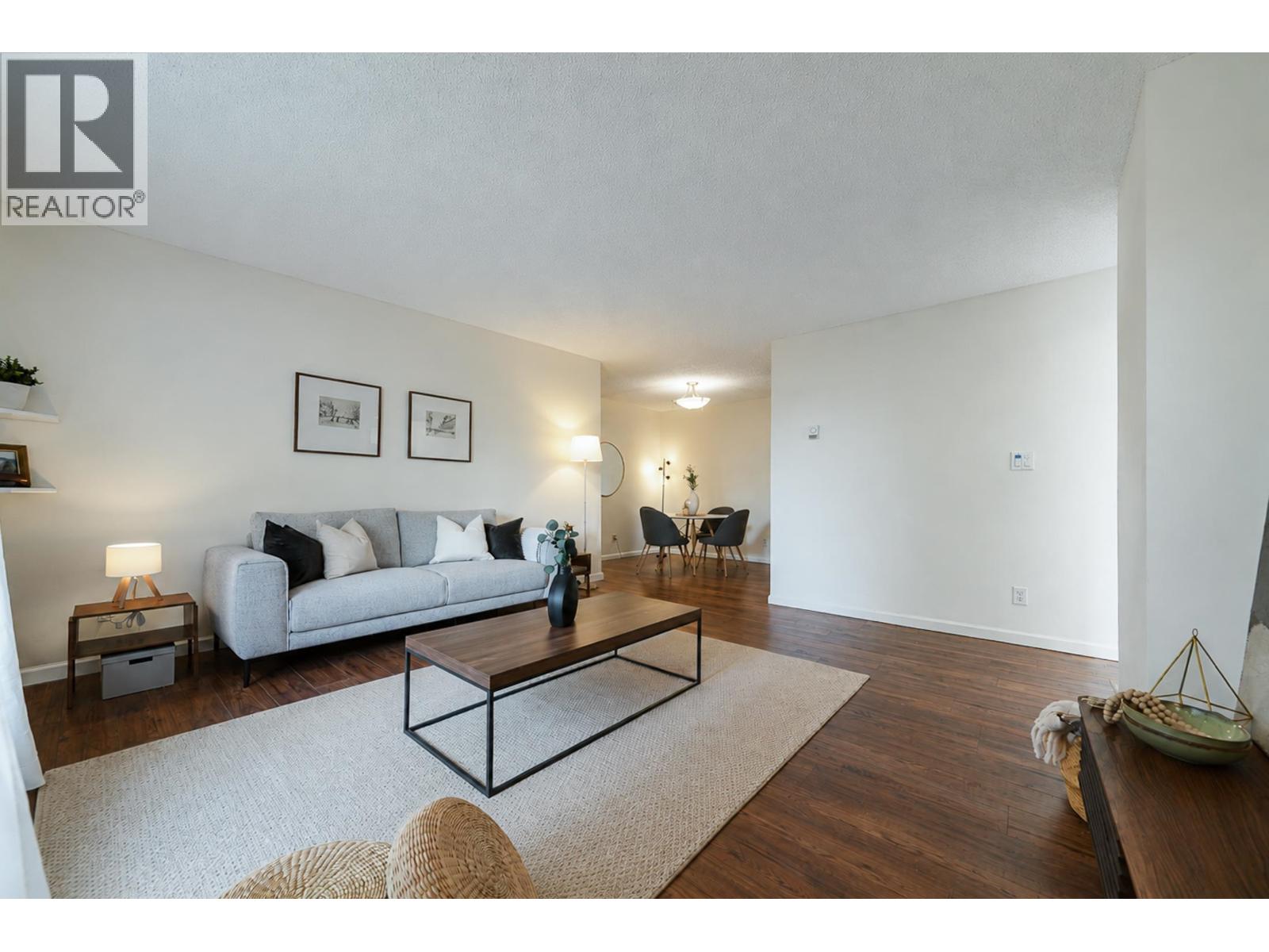 905 9541 Erickson Drive Property Photo 13